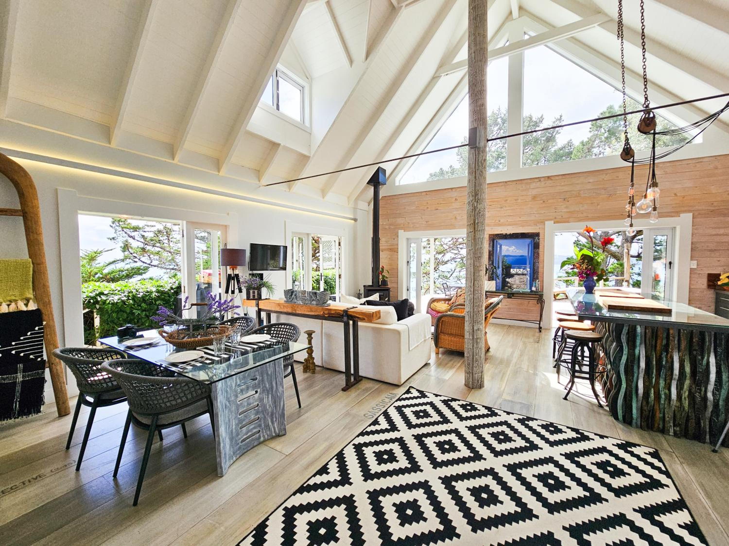 Viewpoint - Stay Waiheke view 5