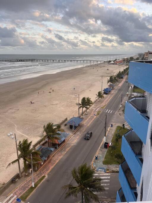 Apartamento beira-mar em Mongaguá