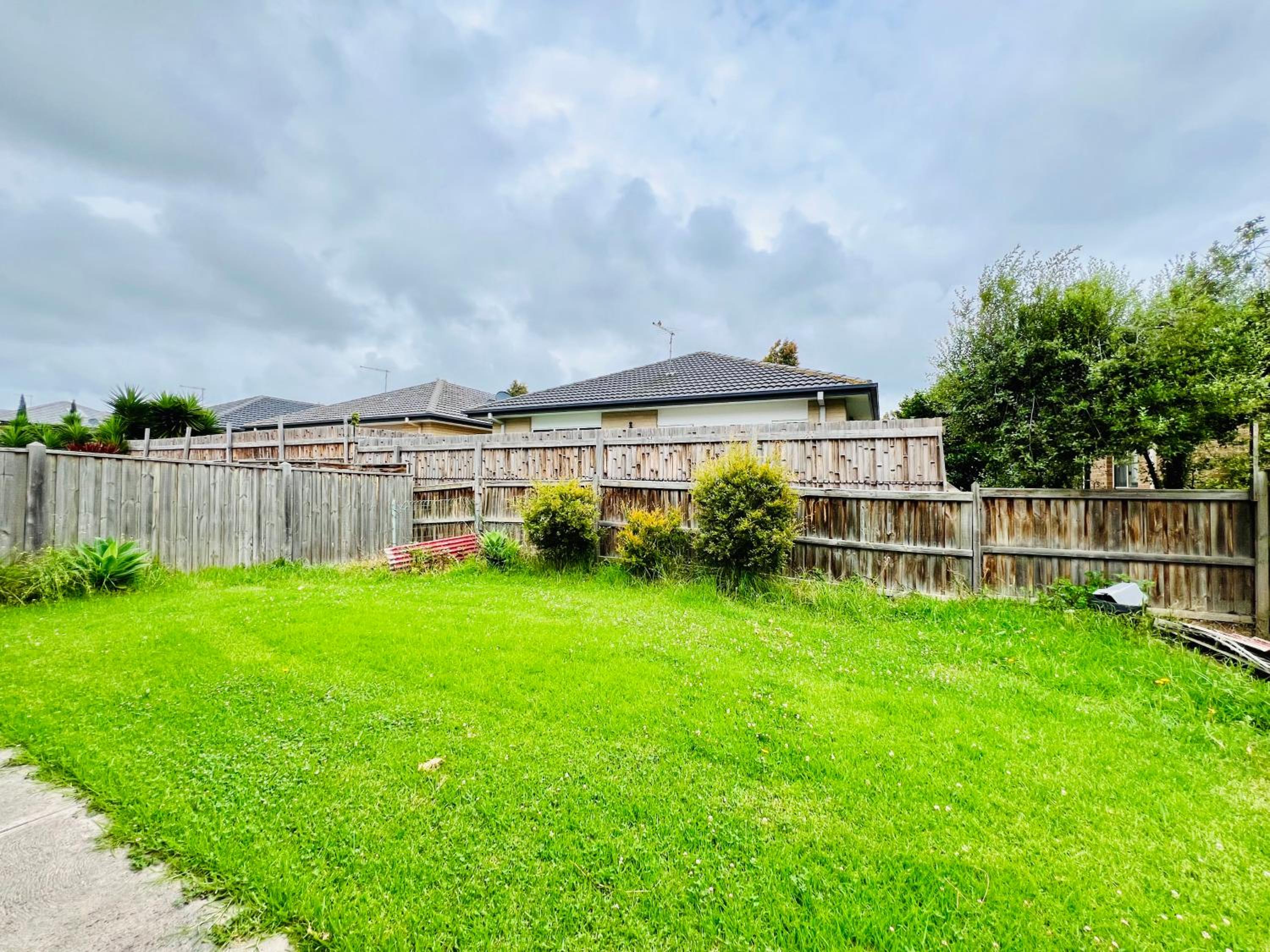 Point Cook Landmark Coastal Wetland Park Villa Free Parking