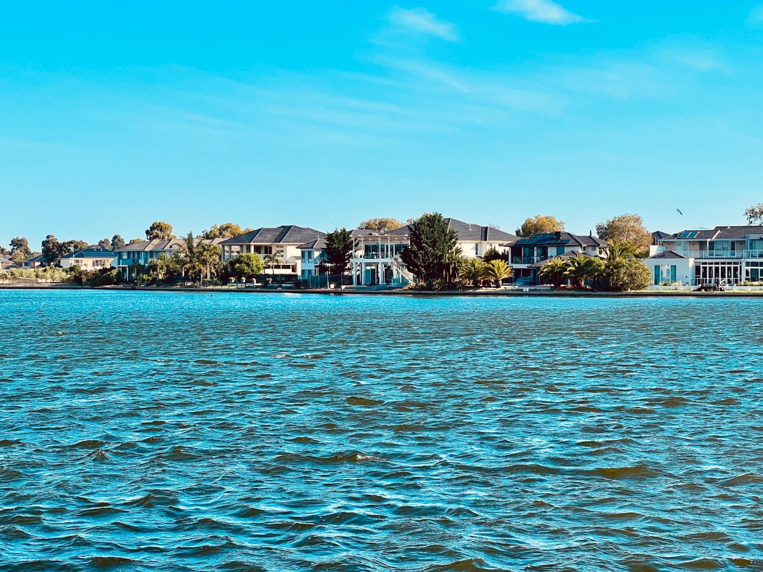 Point Cook Landmark Coastal Wetland Park Villa Free Parking