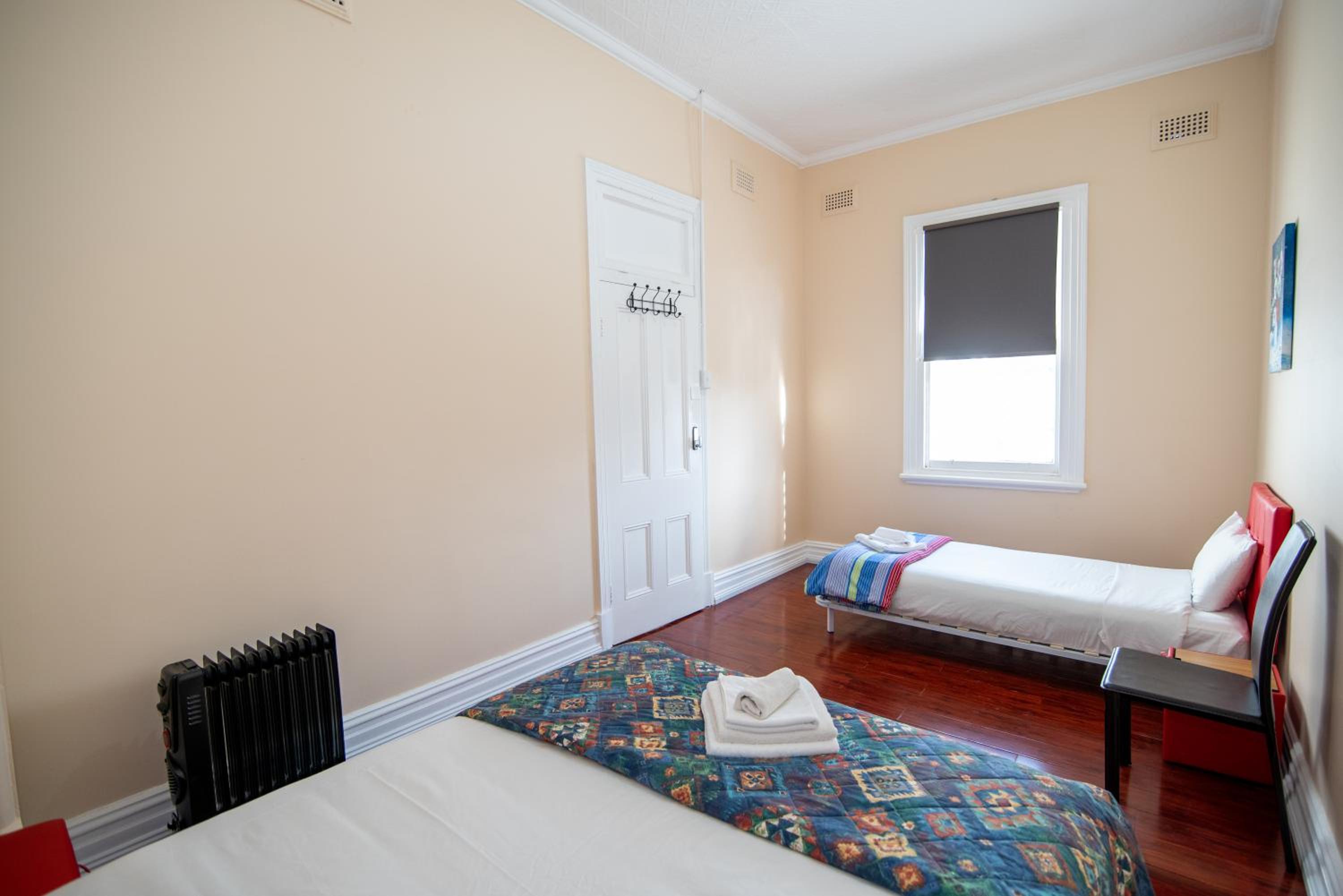 Your Own Pub in Finley, Sleeps 25