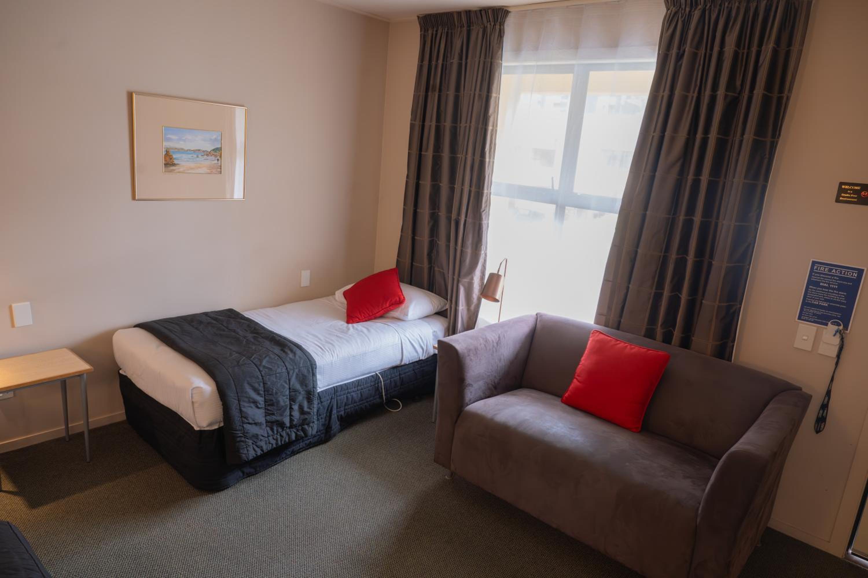 Victoria Court Motor Lodge - Free Parking