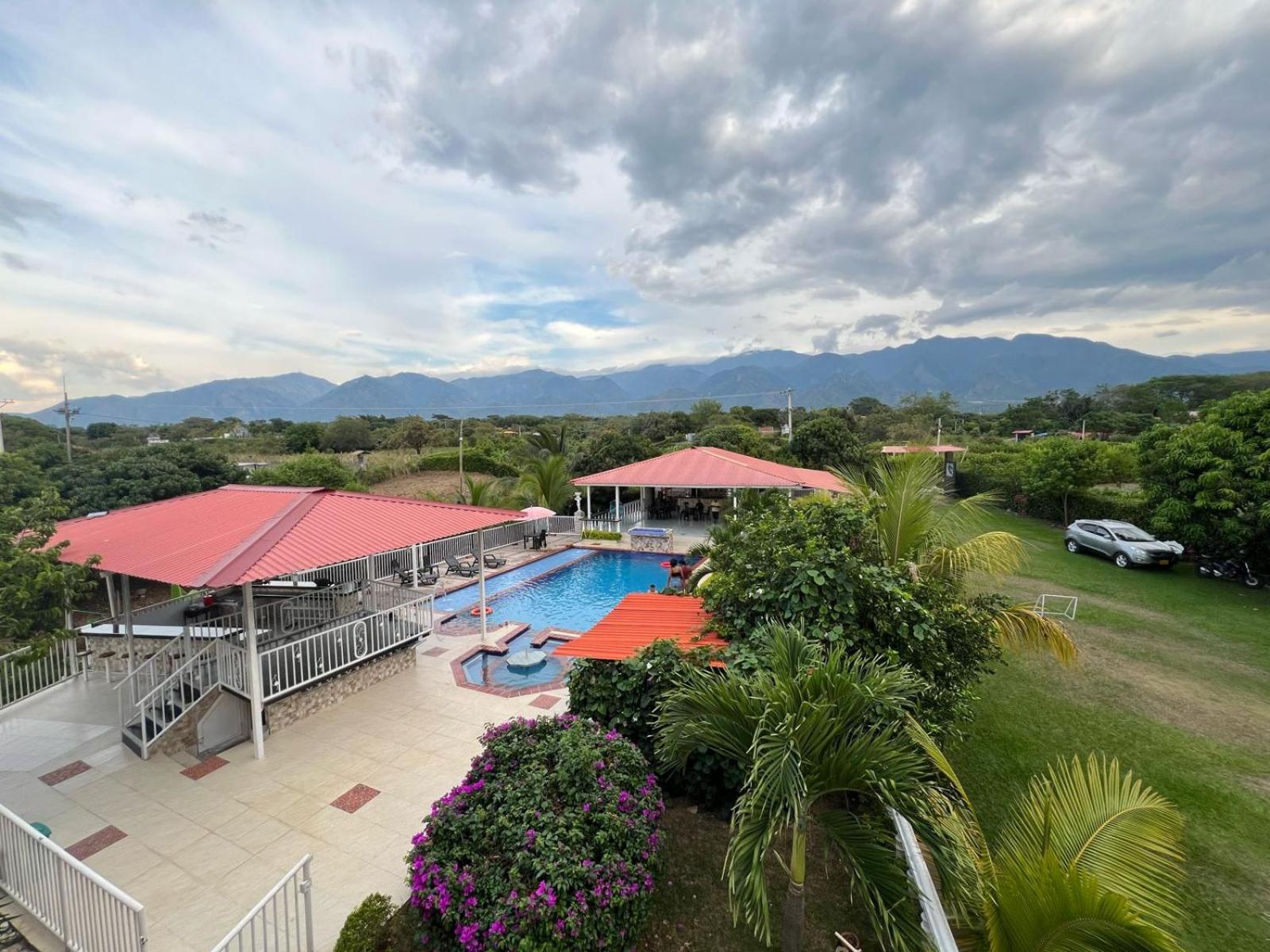 Finca Hotel villa el Ocaso Rivera Huila