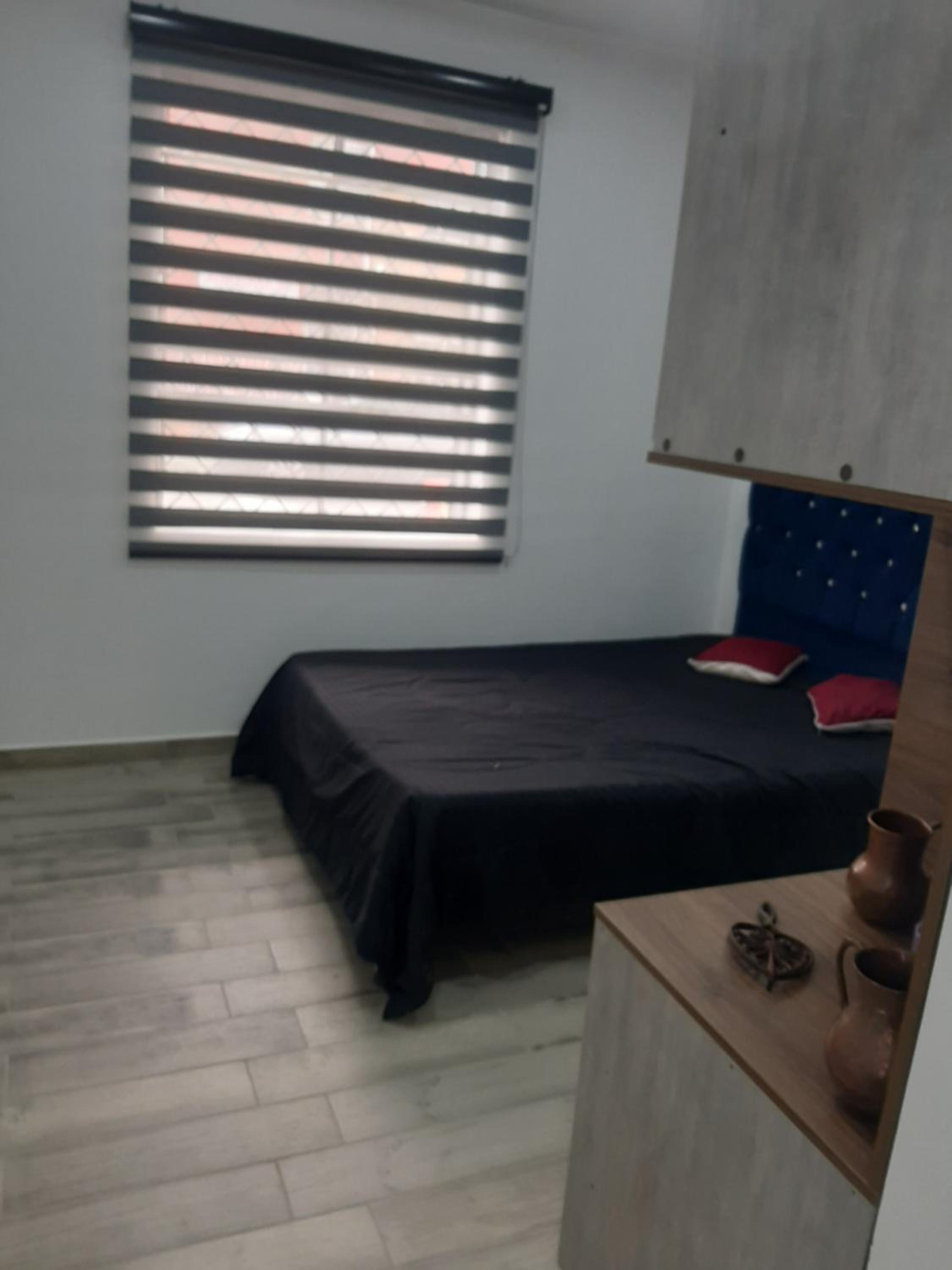 SECTOR DE CORFERIAS , APARTAESTUDIOS Y HABITACIONES A 5 CUADRAS, EMBAJADA AMERICANA 10 CUADRAS, CERCA AL CAN , G 12 , UNIVERSIDAD NACIONAL , AEROPUERTO a 2