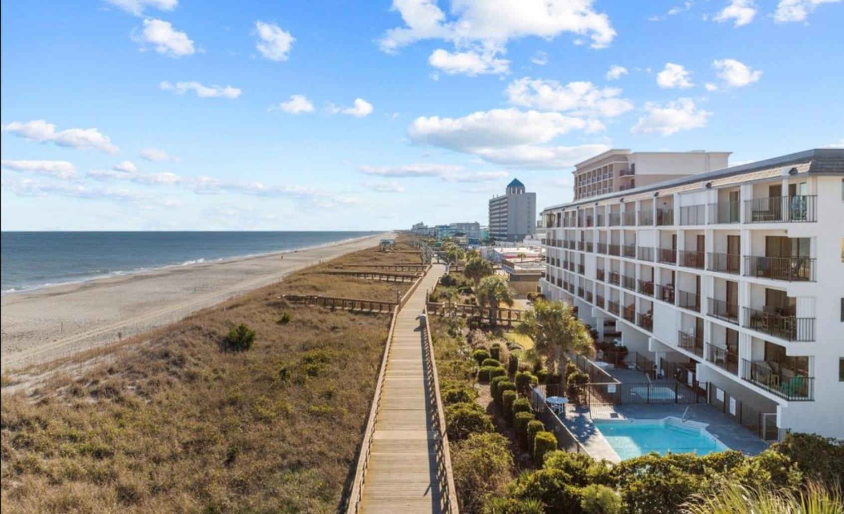 Oceanfront * Pool * Elevator * Boardwalk
