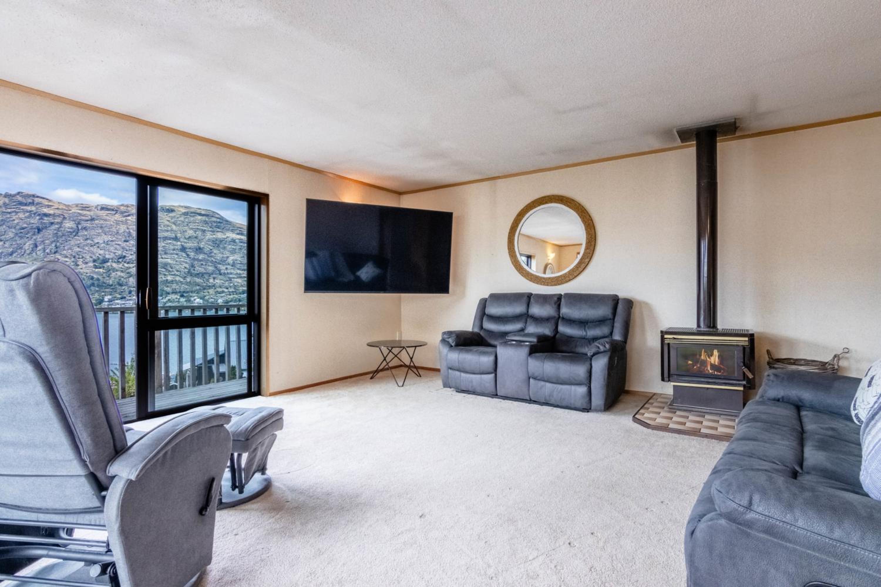 Marina Nest - Beautiful Lake Views view 4