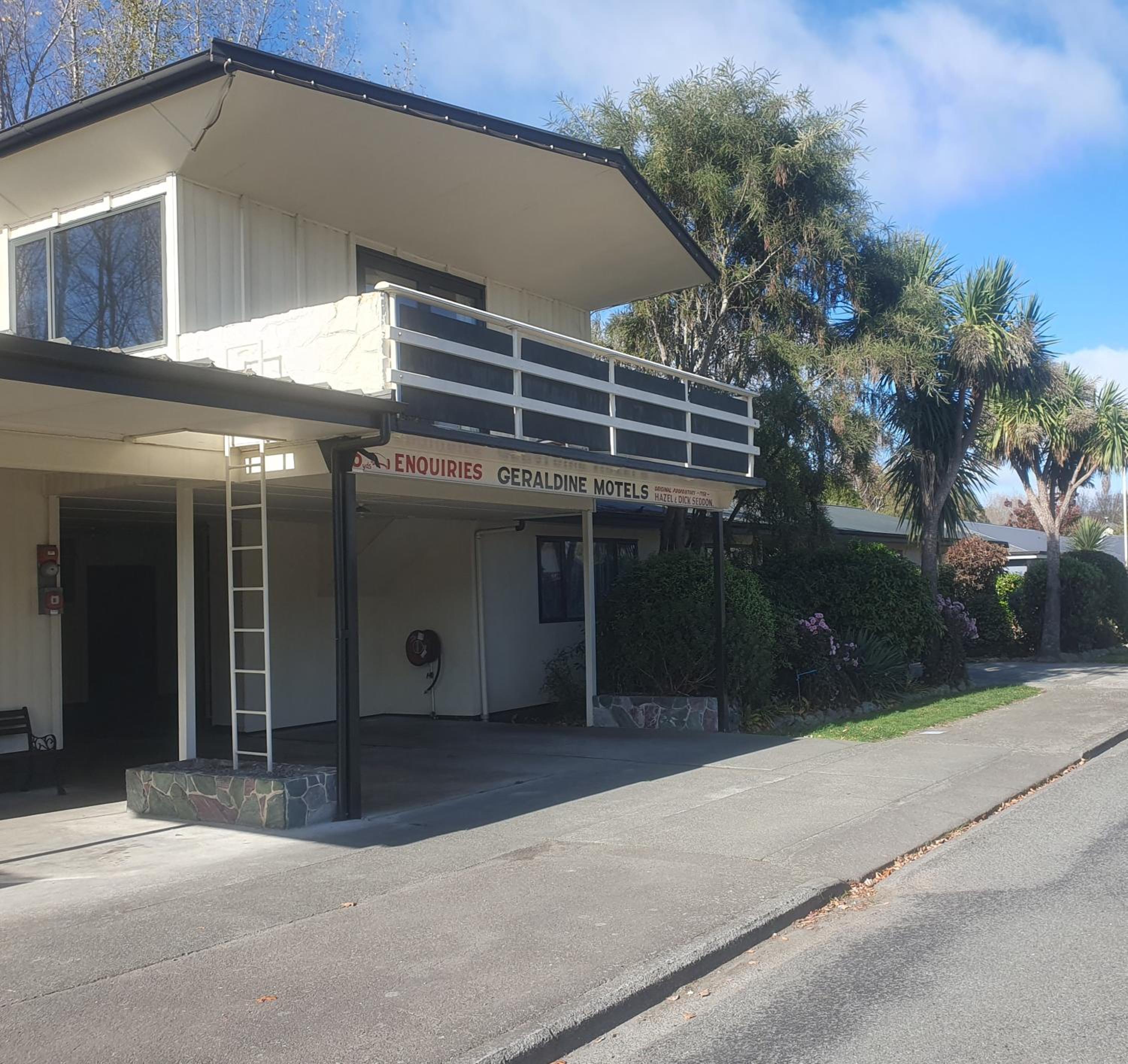 Geraldine Motels