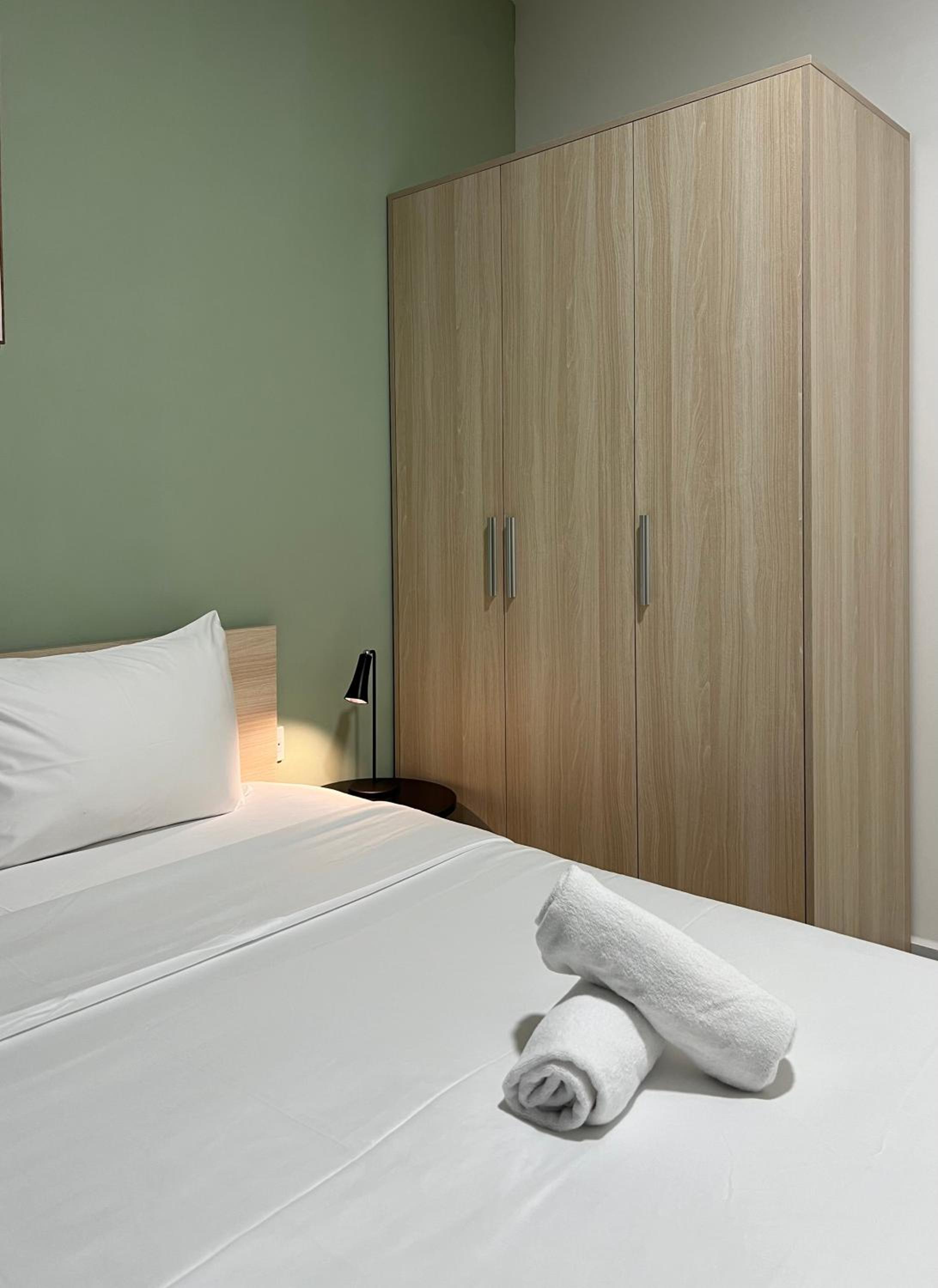 PROStay SOHO Residence Near Bui Vien Walking Street - Central HCMc HAR 2