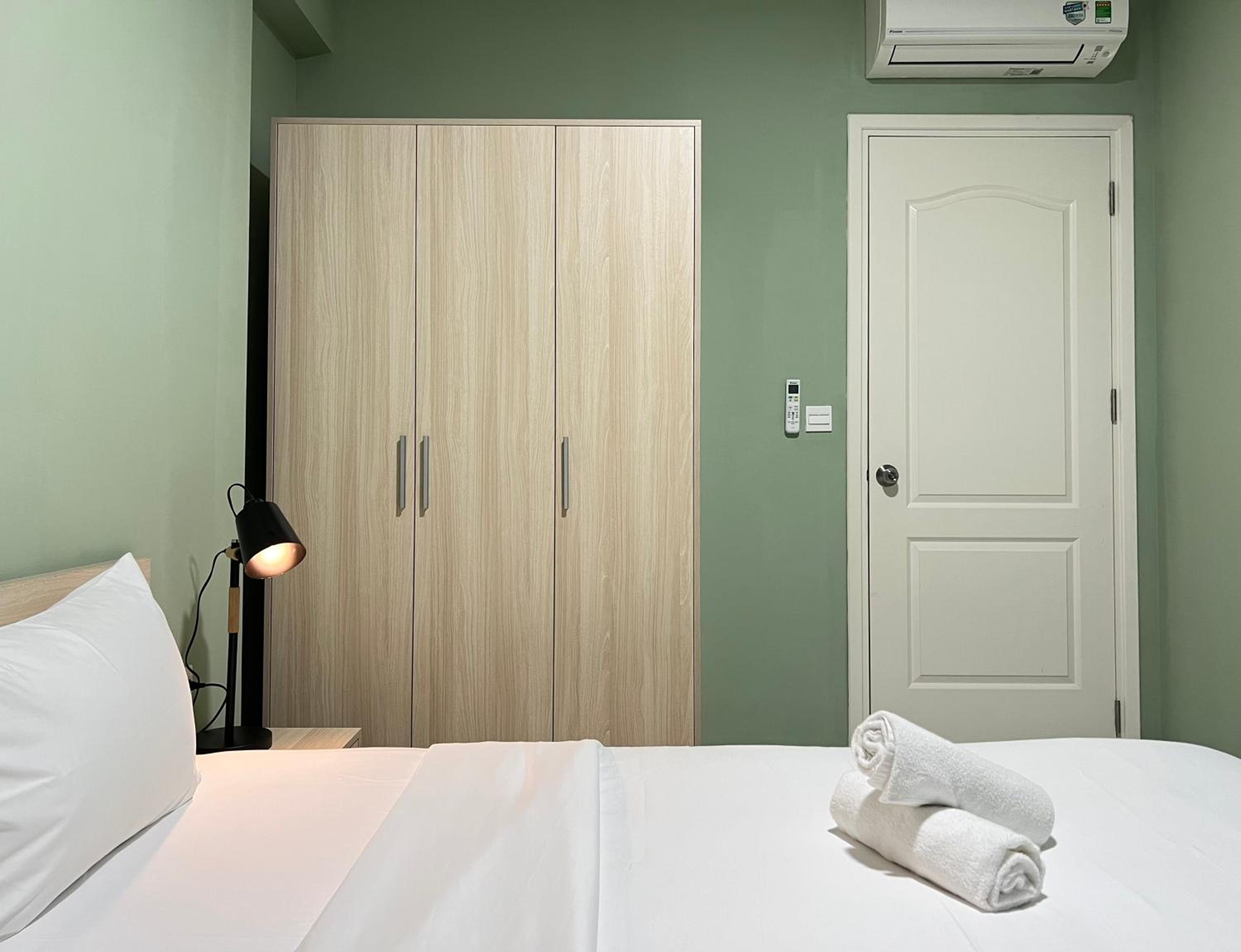 PROStay SOHO Residence Near Bui Vien Walking Street - Central HCMc HAR 2