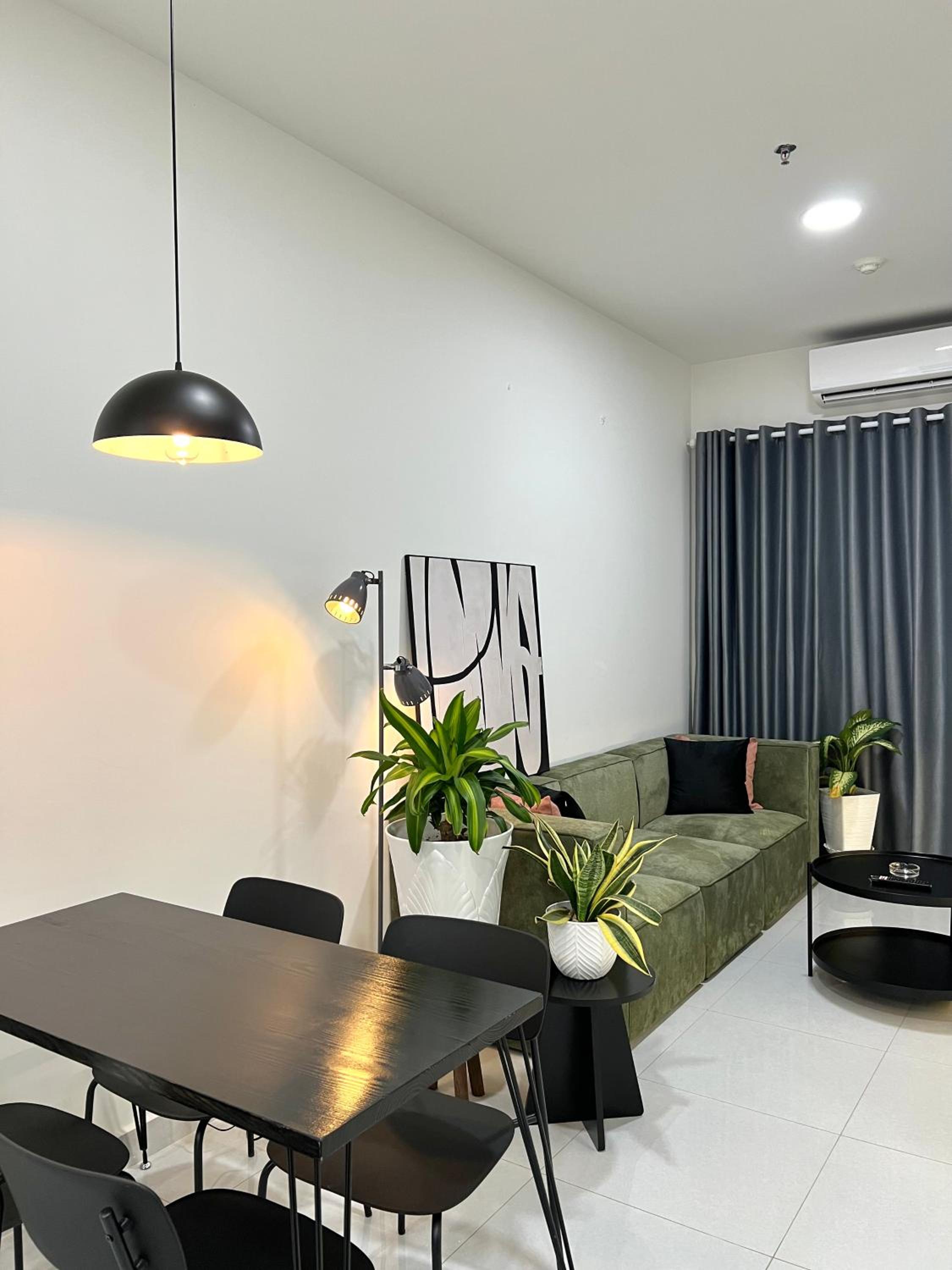 PROStay SOHO Residence Near Bui Vien Walking Street - Central HCMc HAR 2