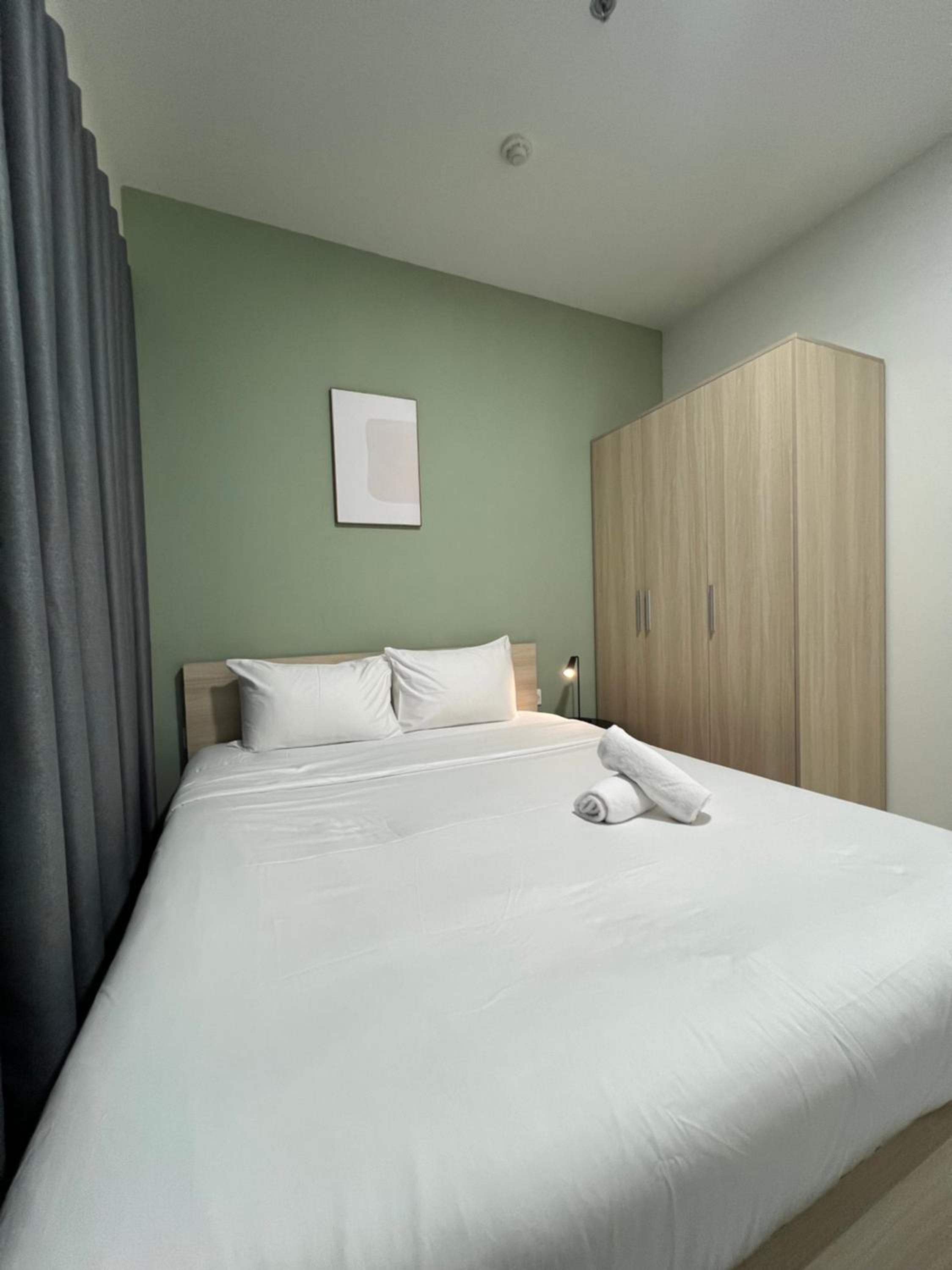 PROStay SOHO Residence Near Bui Vien Walking Street - Central HCMc HAR 2