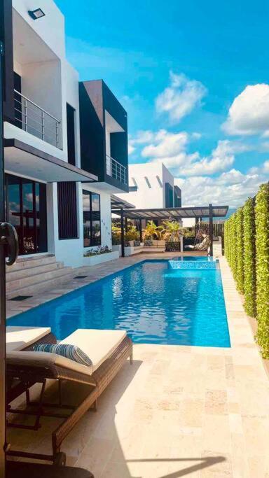 Casa Altos del Palmar - Piscina & Jacuzzi Privados