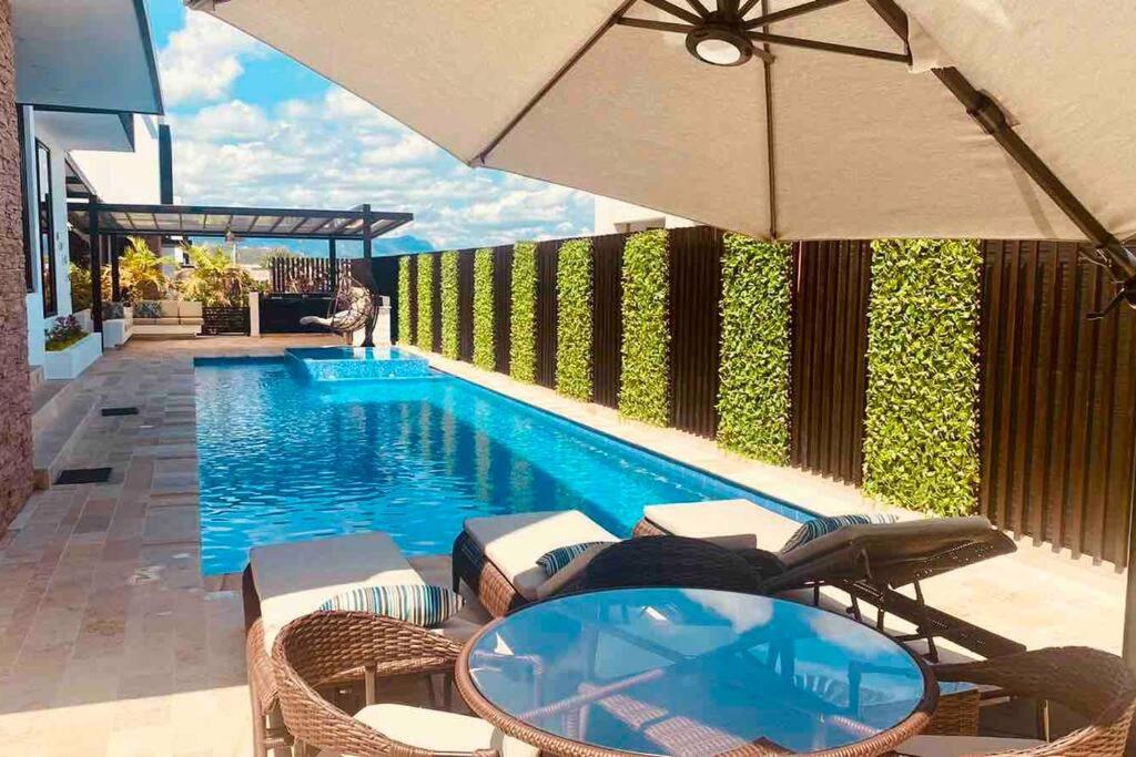 Casa Altos del Palmar - Piscina & Jacuzzi Privados