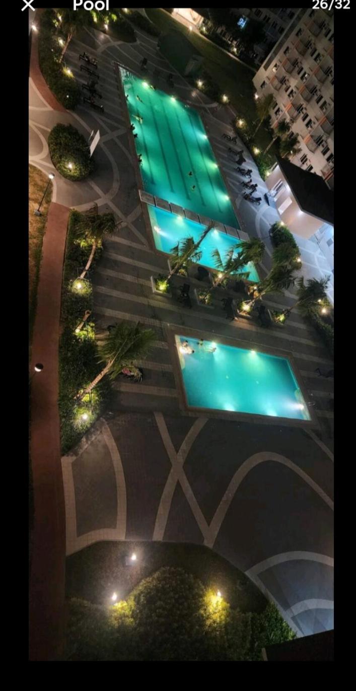 Field Residences Condotel Near Airport view 5