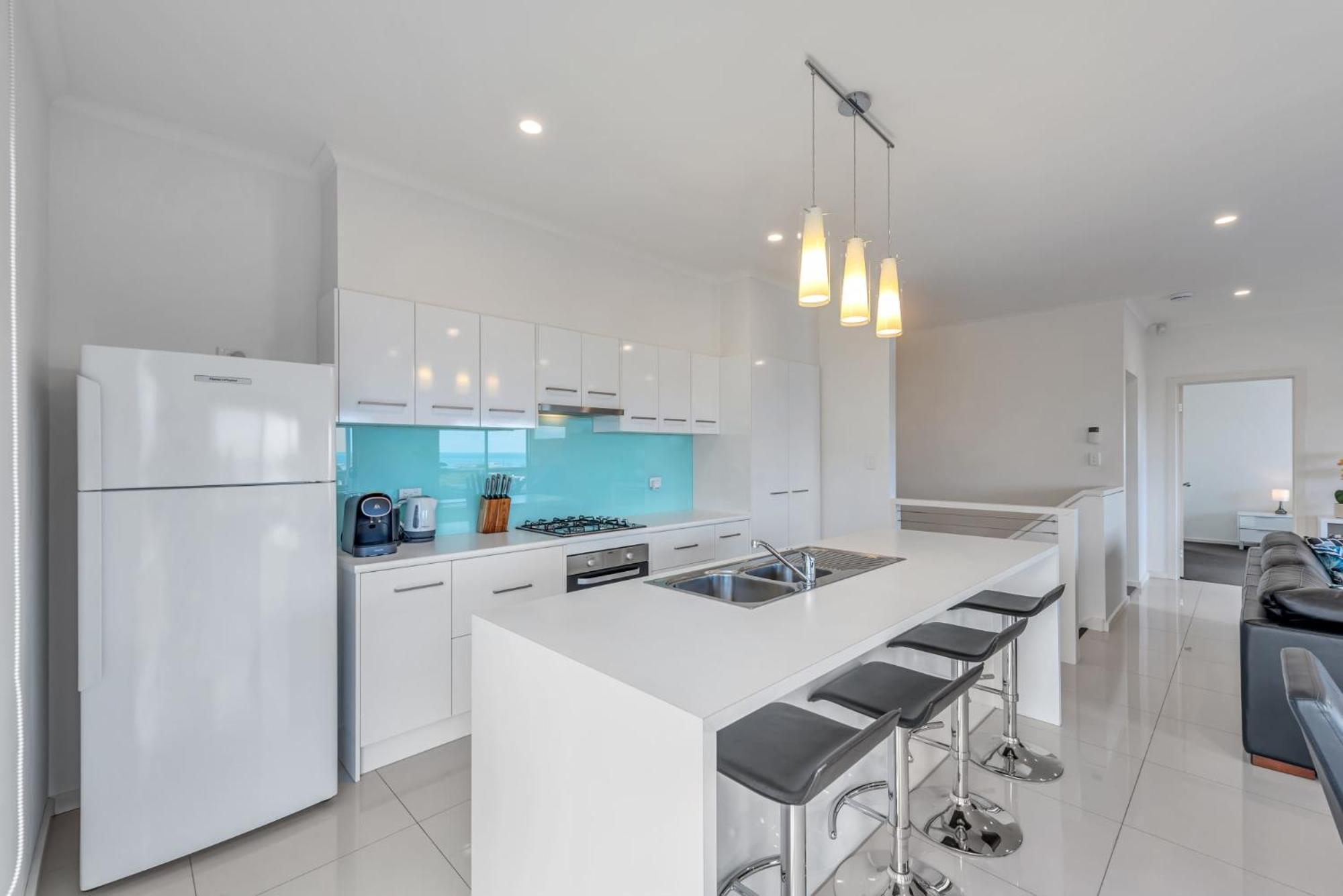 Modern Elegance 27 Breckan Ave Victor Harbor