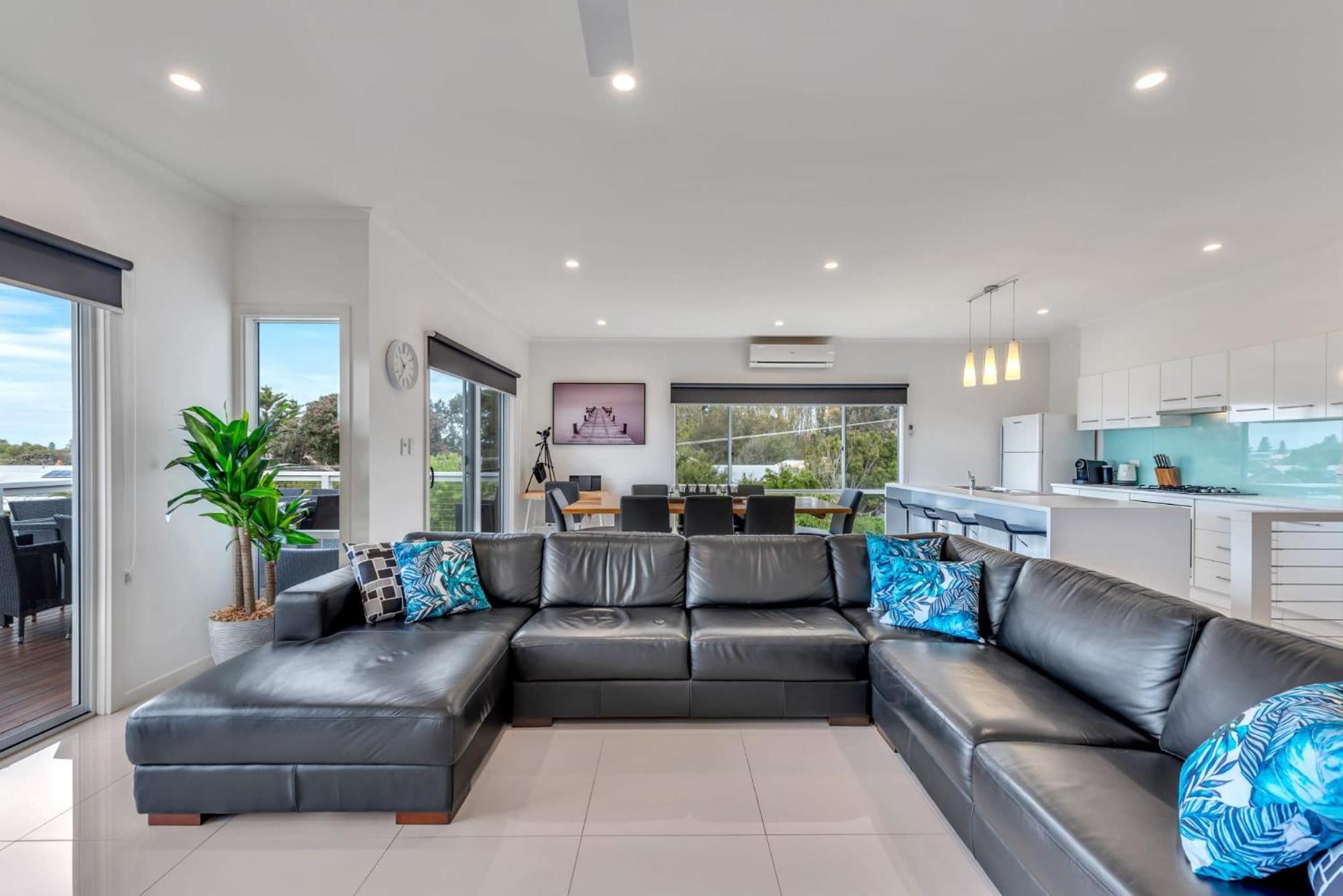 Modern Elegance 27 Breckan Ave Victor Harbor