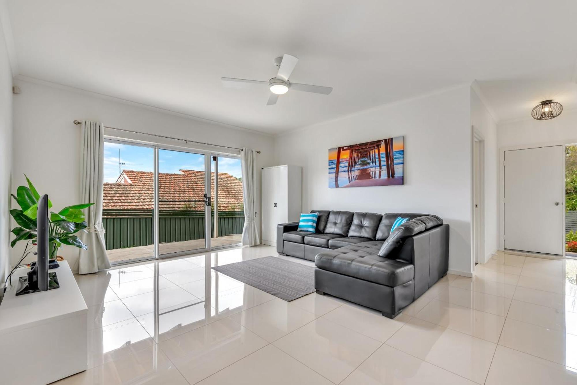 Modern Elegance 27 Breckan Ave Victor Harbor