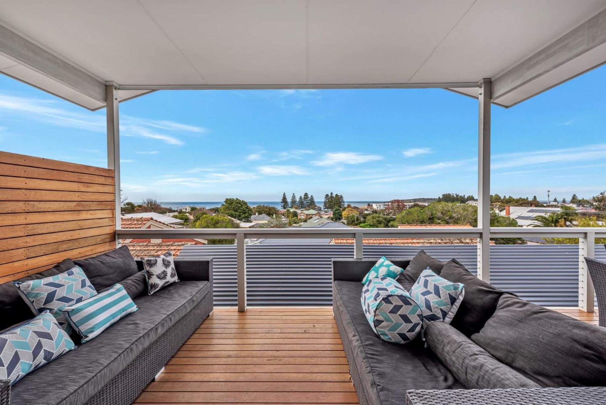 Modern Elegance 27 Breckan Ave Victor Harbor