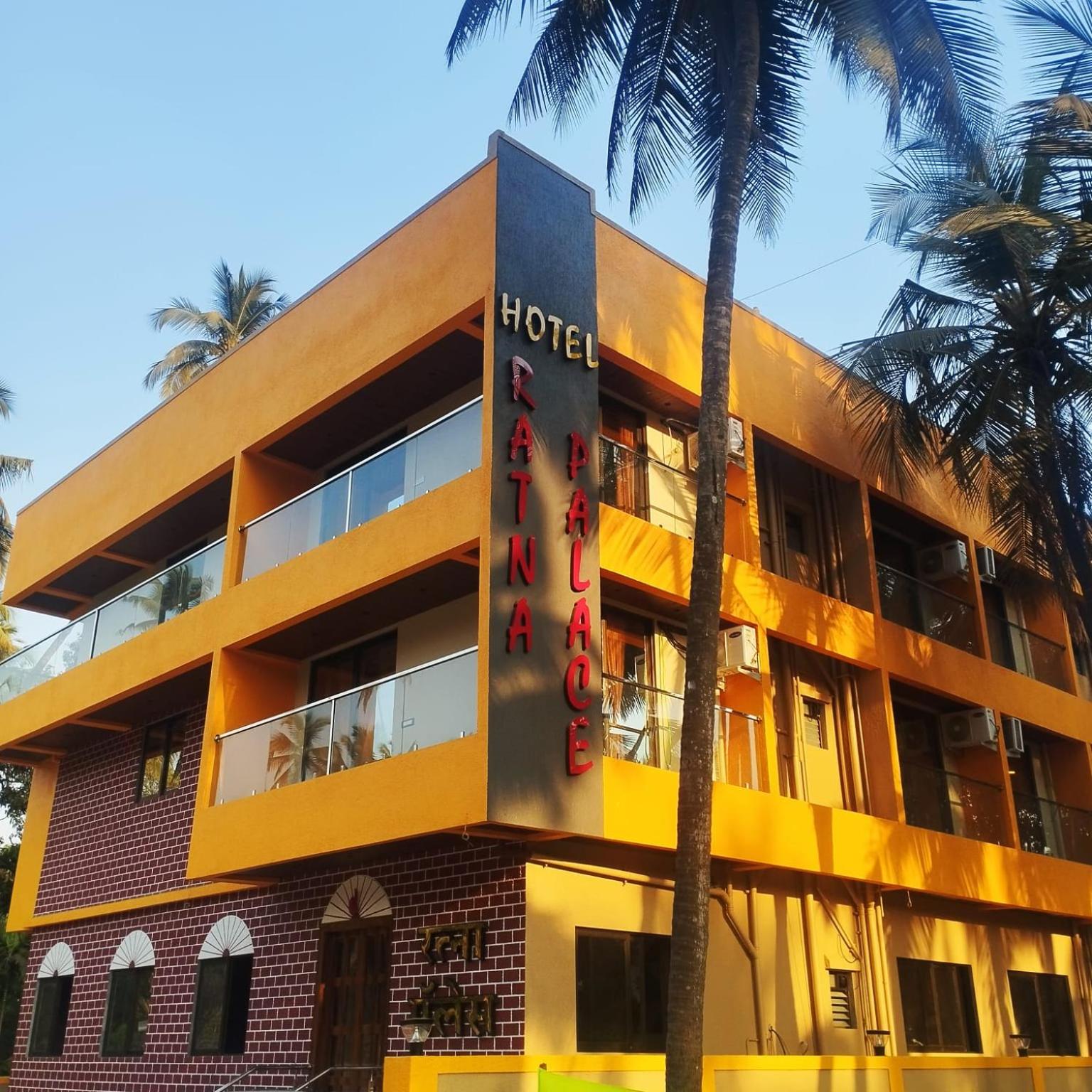 Hotel Ratna Palace