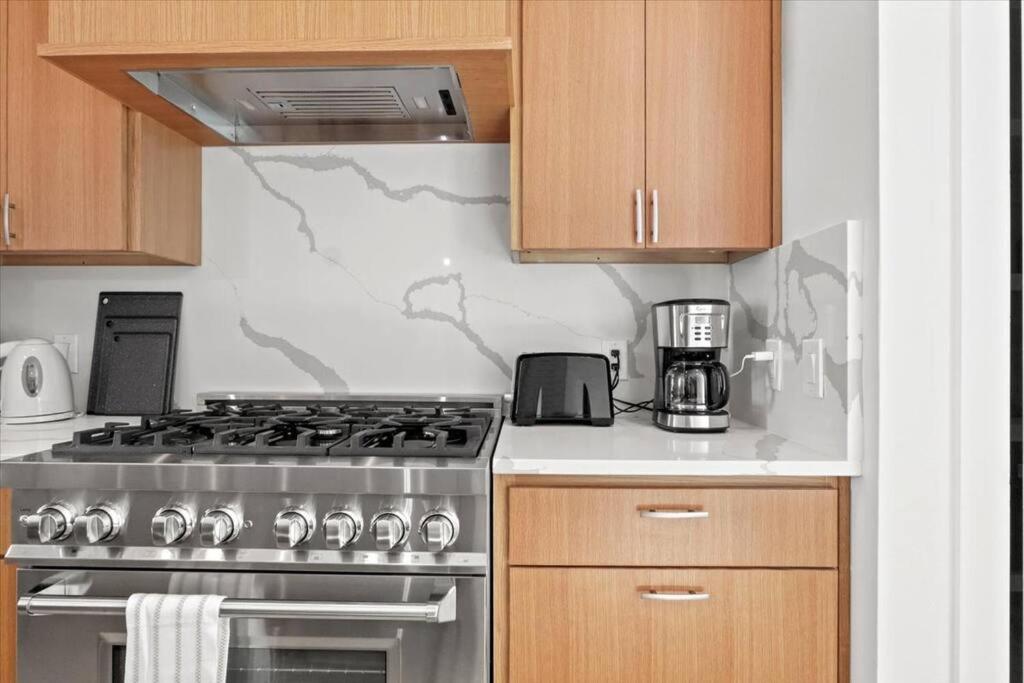 Miscellaneous Market Vacations - Cozy 3-bedroom townhouse with a private loft - Property Image 4