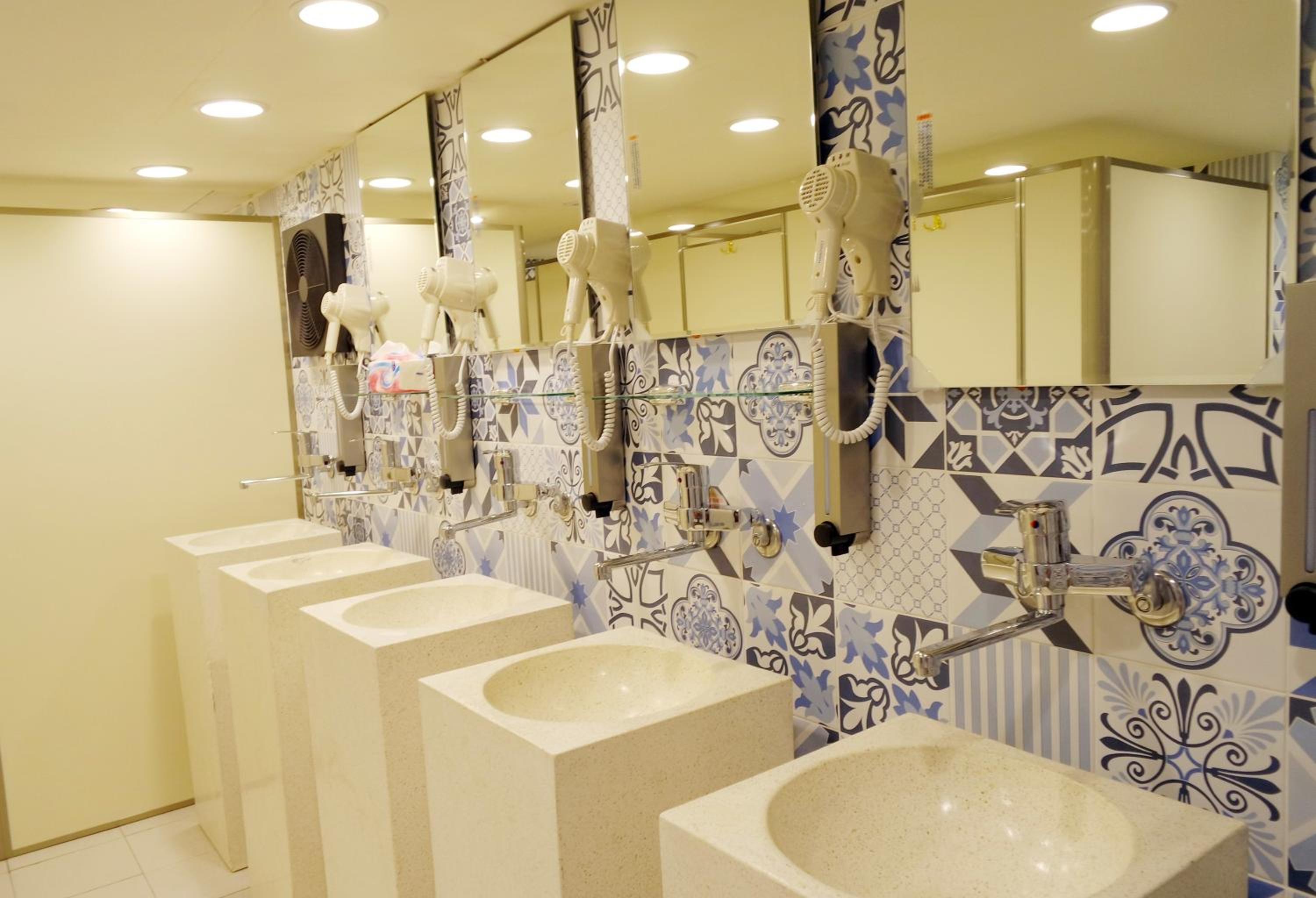 Angels Hostel Taipei Ximen