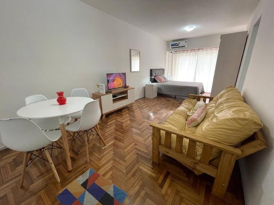 Hermoso departamento en el Centro de Buenos Aires- Viamonte3