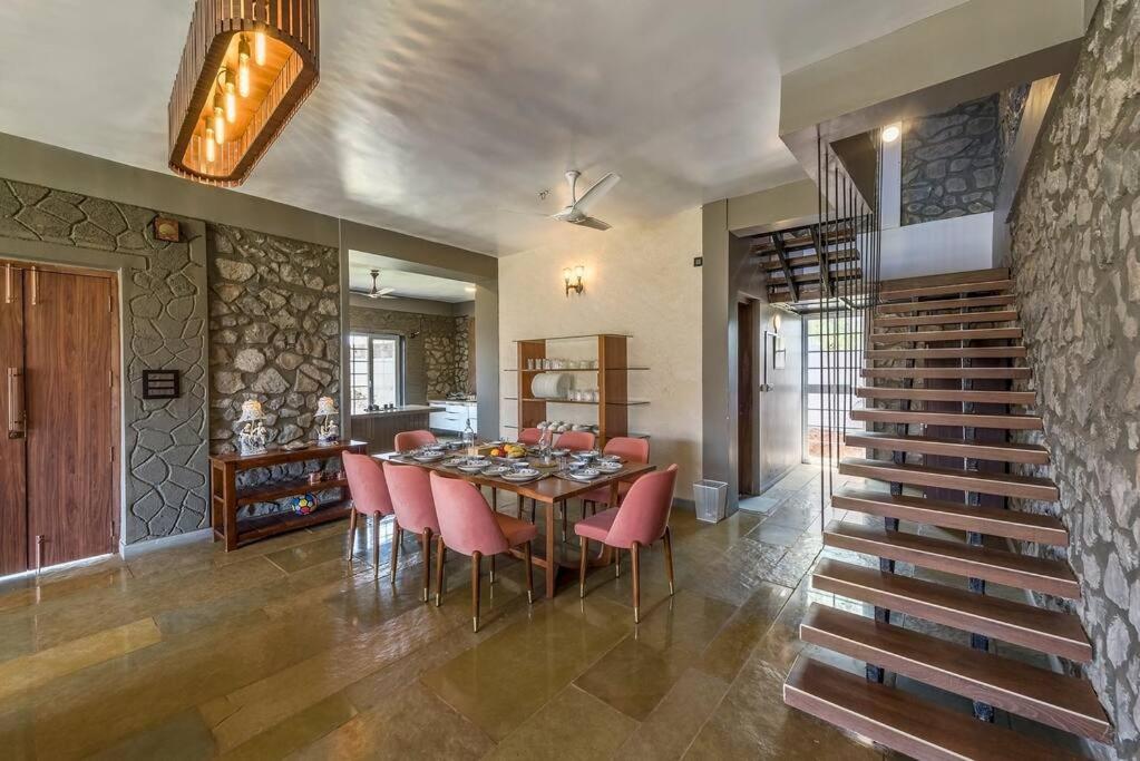 STONE Mansion by Phoenix Stays Igatpuri view 4
