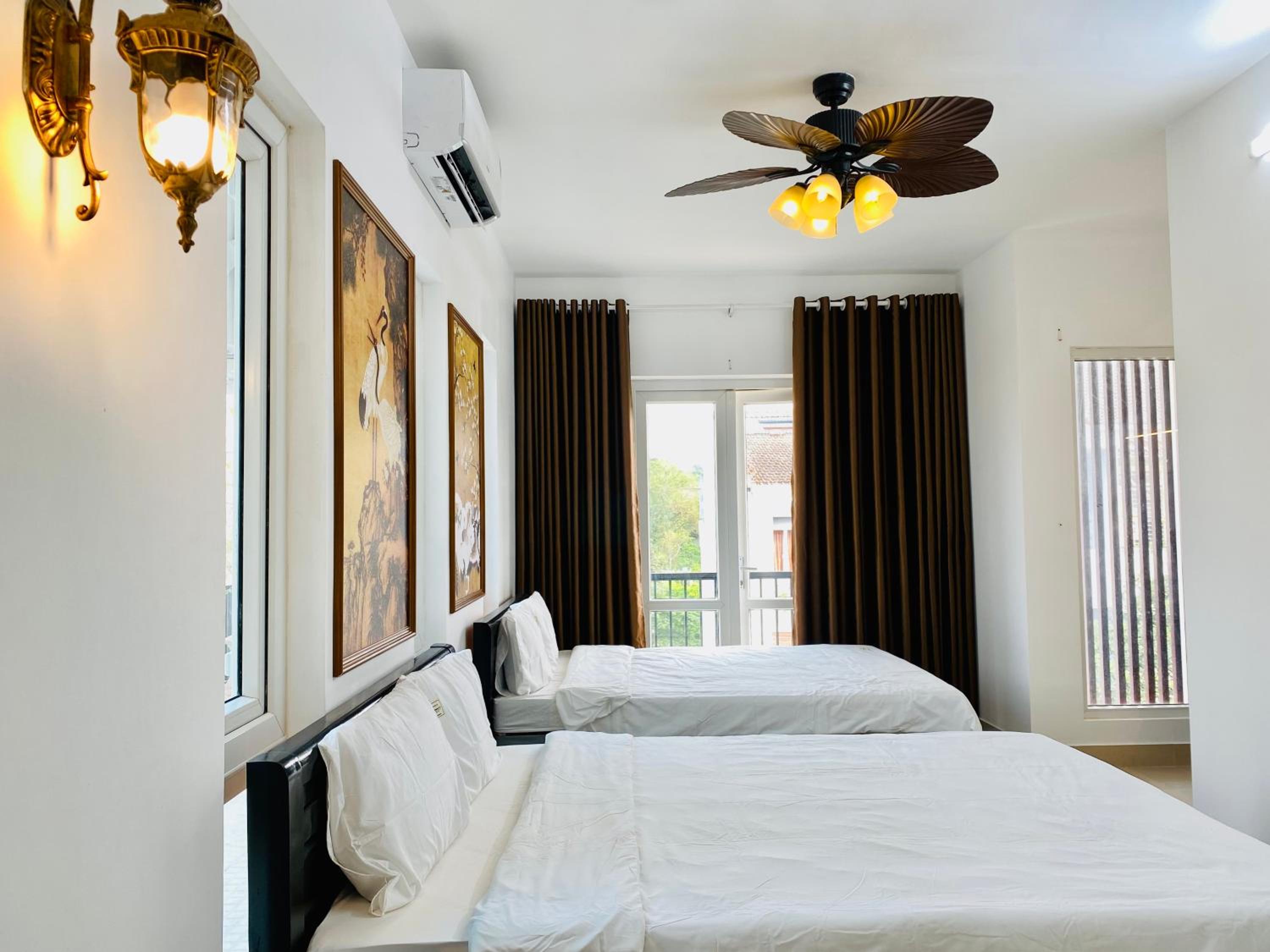 Cleopatra villa