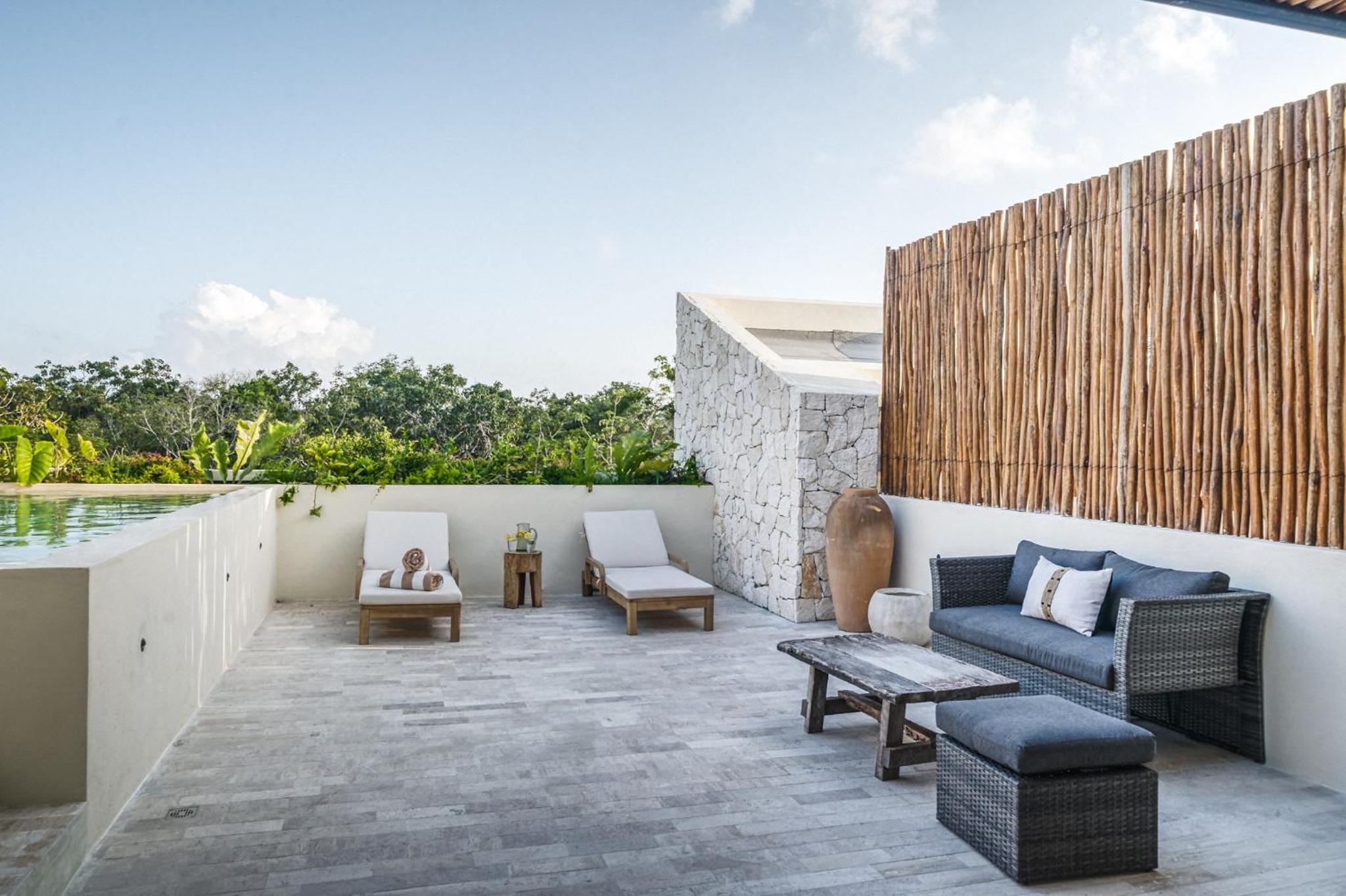 3BR Panoramic PH w Sunset, Terrace, Private Pool view 5
