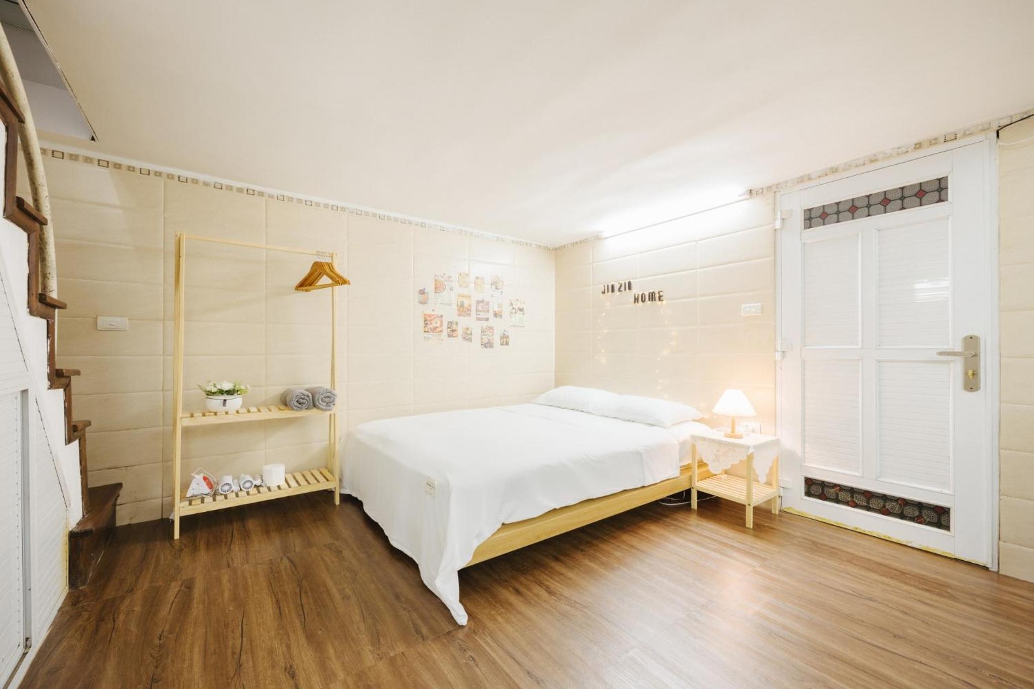 2' to Hoan Kiem Lake Apartment - Heart of Old Quarter - Netflix