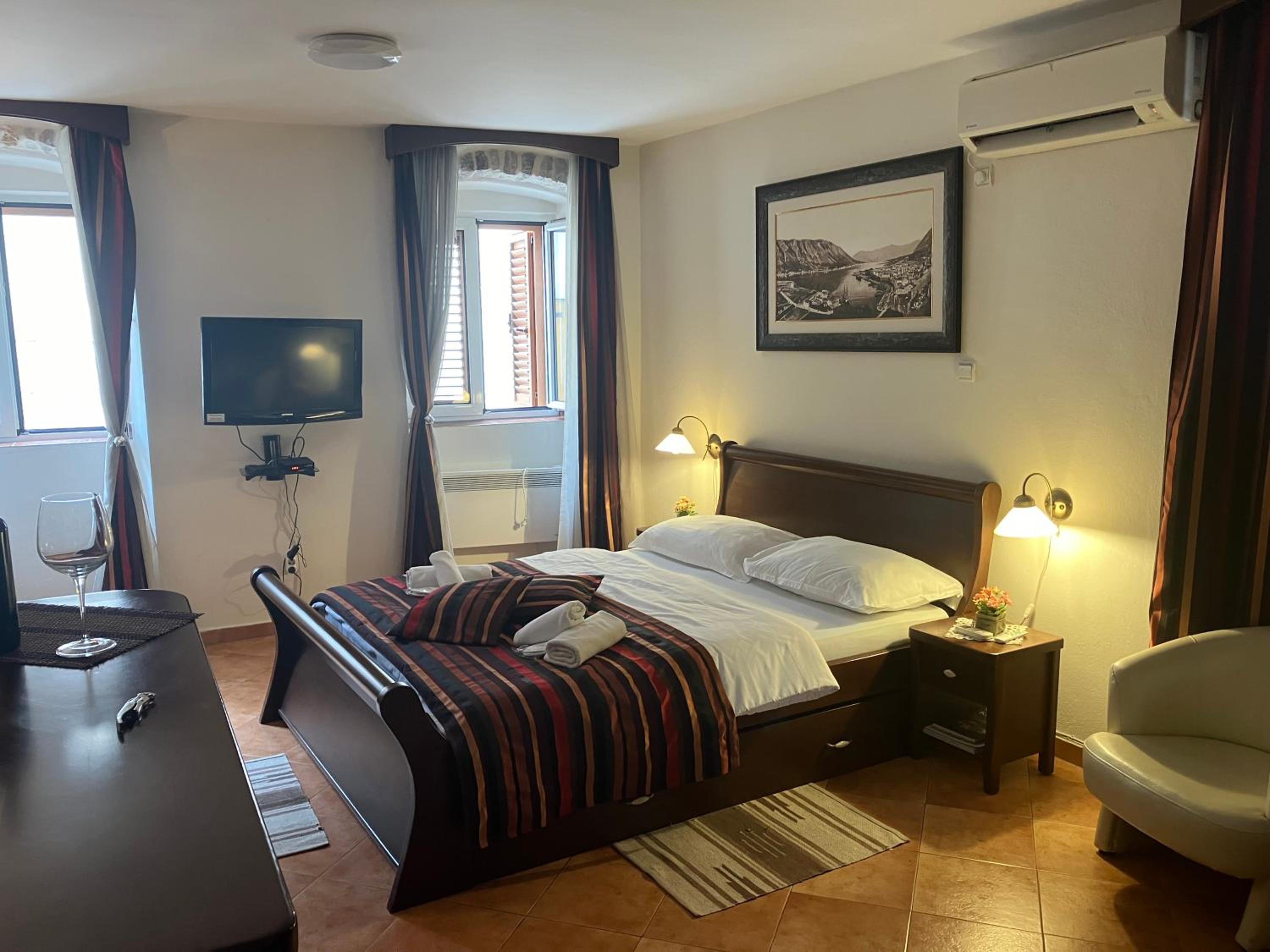Apartments Kotor Old Town view 3
