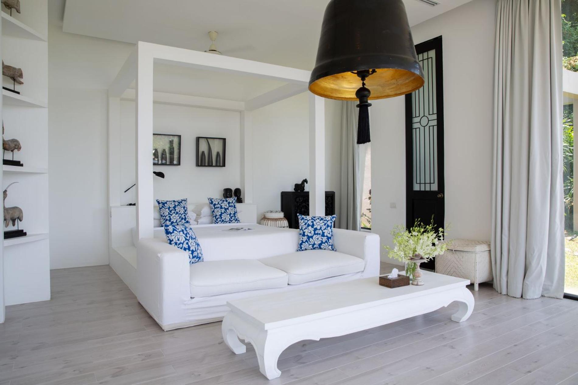 Villa Belle - fully serviced private sea view villa with an award winning in-house cook view 3