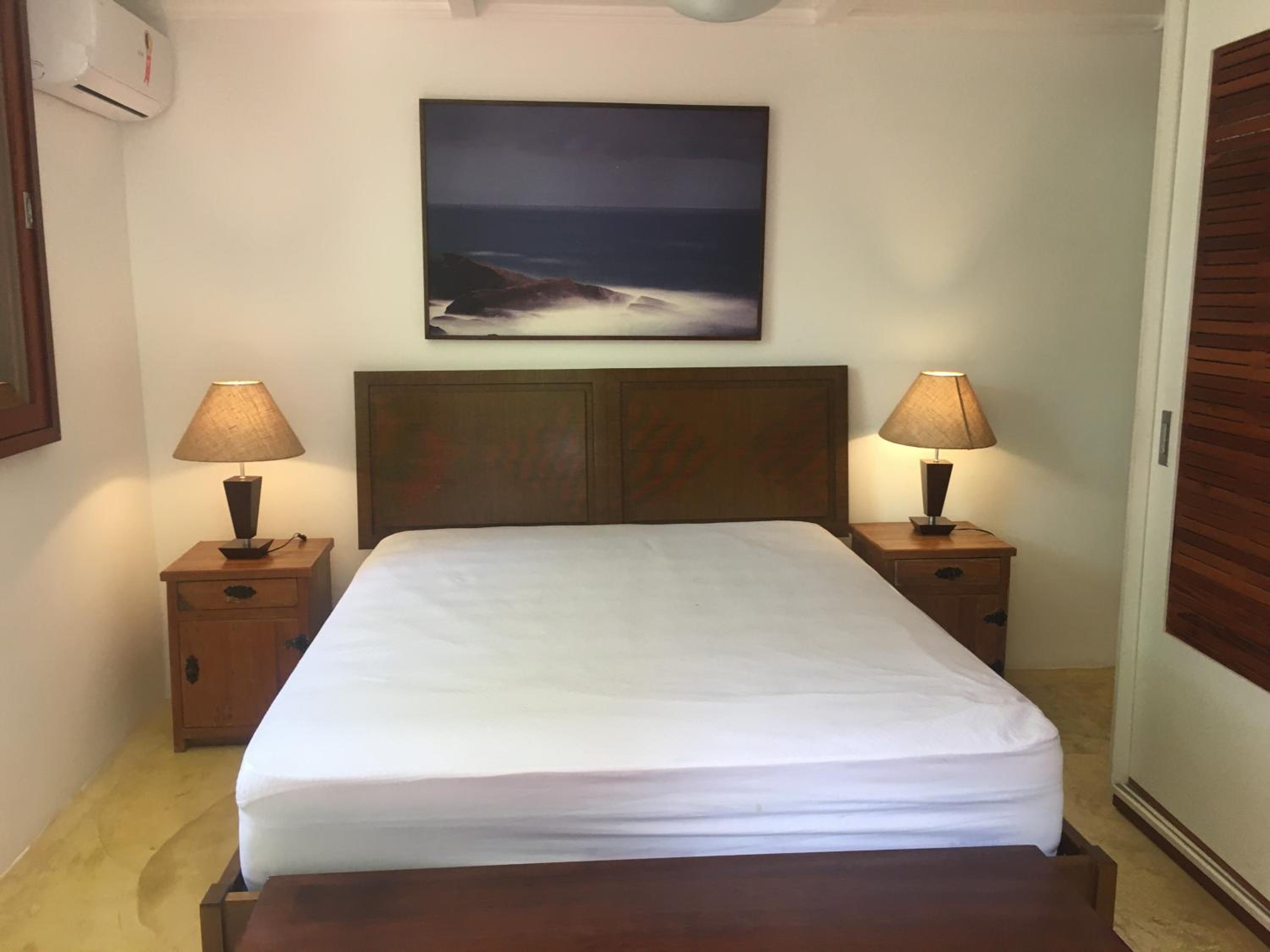 Casa com piscina a poucos minutos da praia