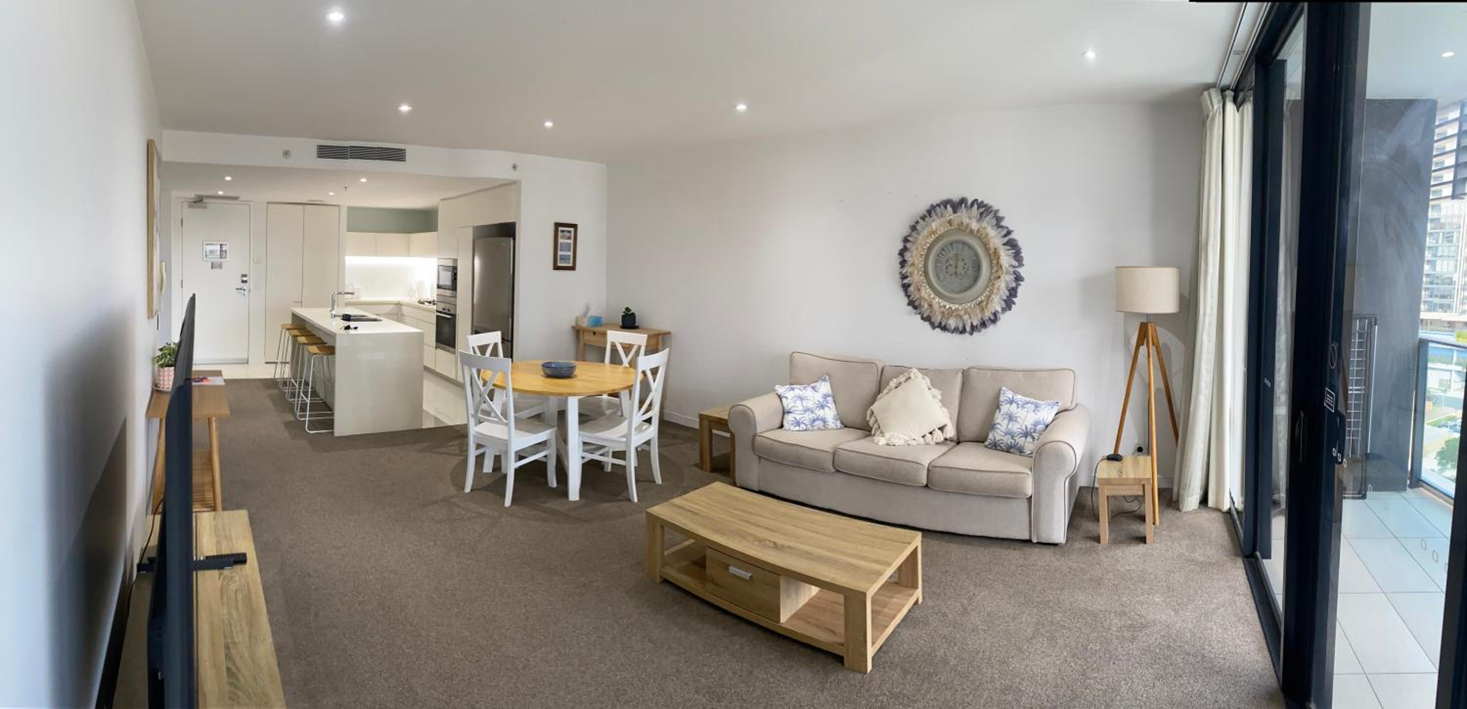 Oracle resort apartment