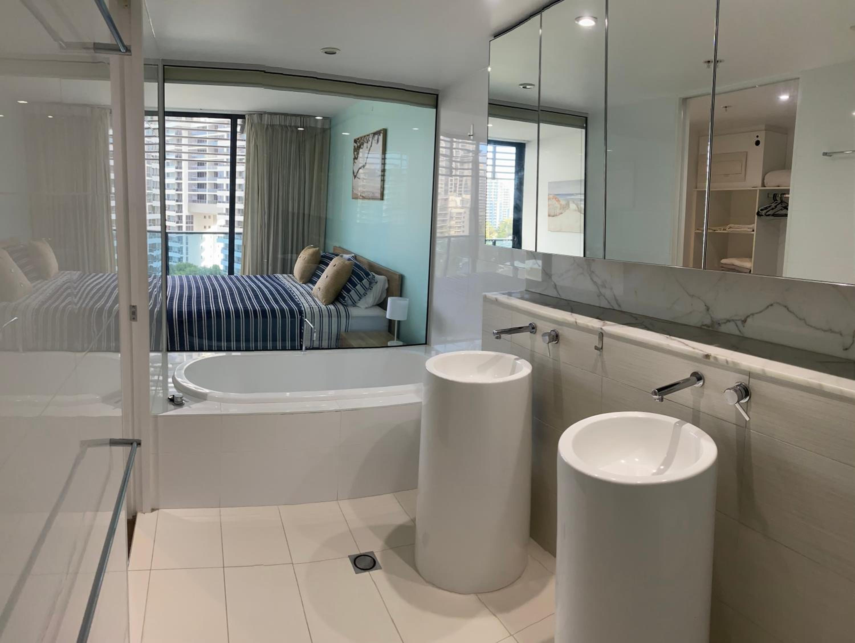 Oracle resort apartment