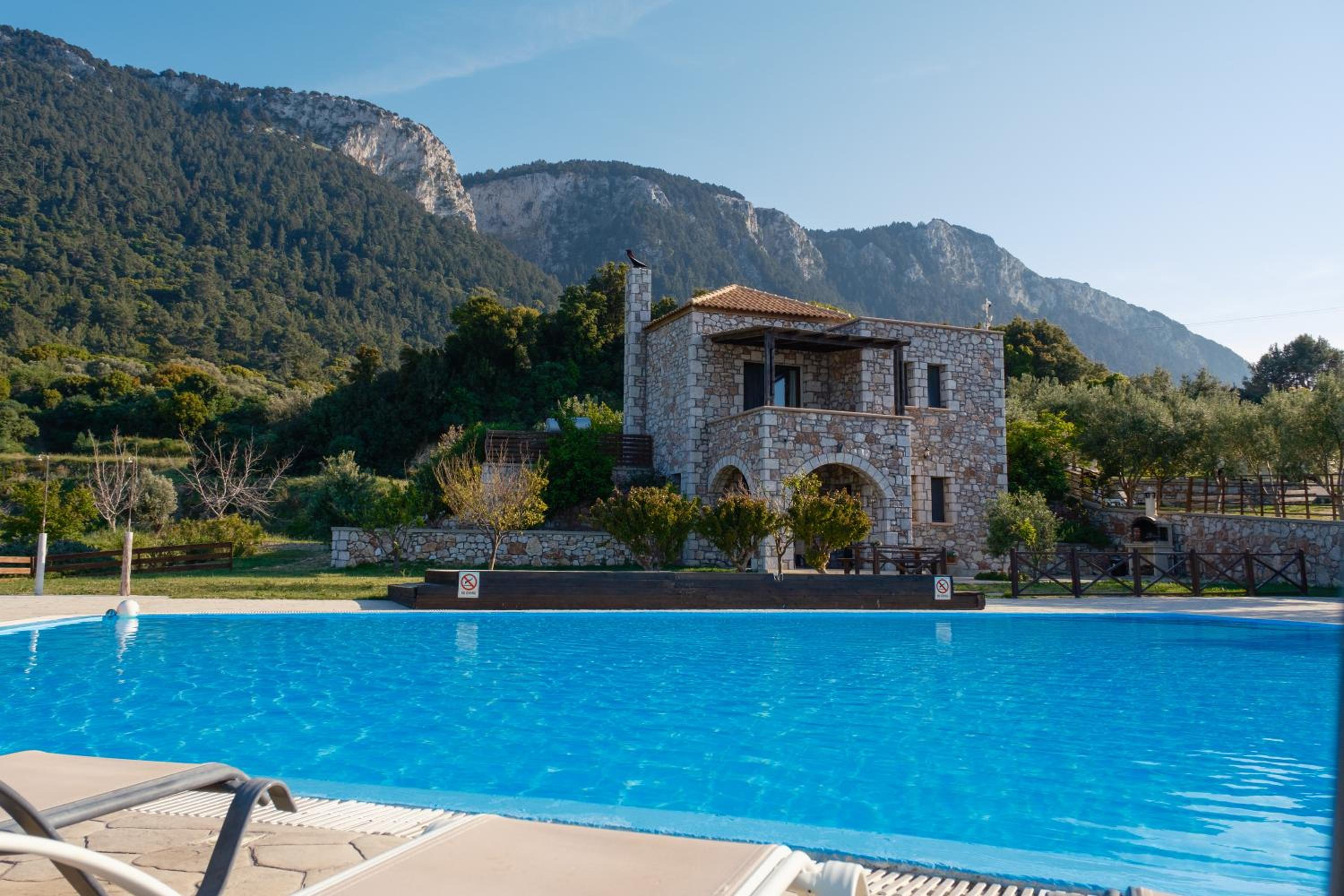 Salagro Seaview Villas Salakos