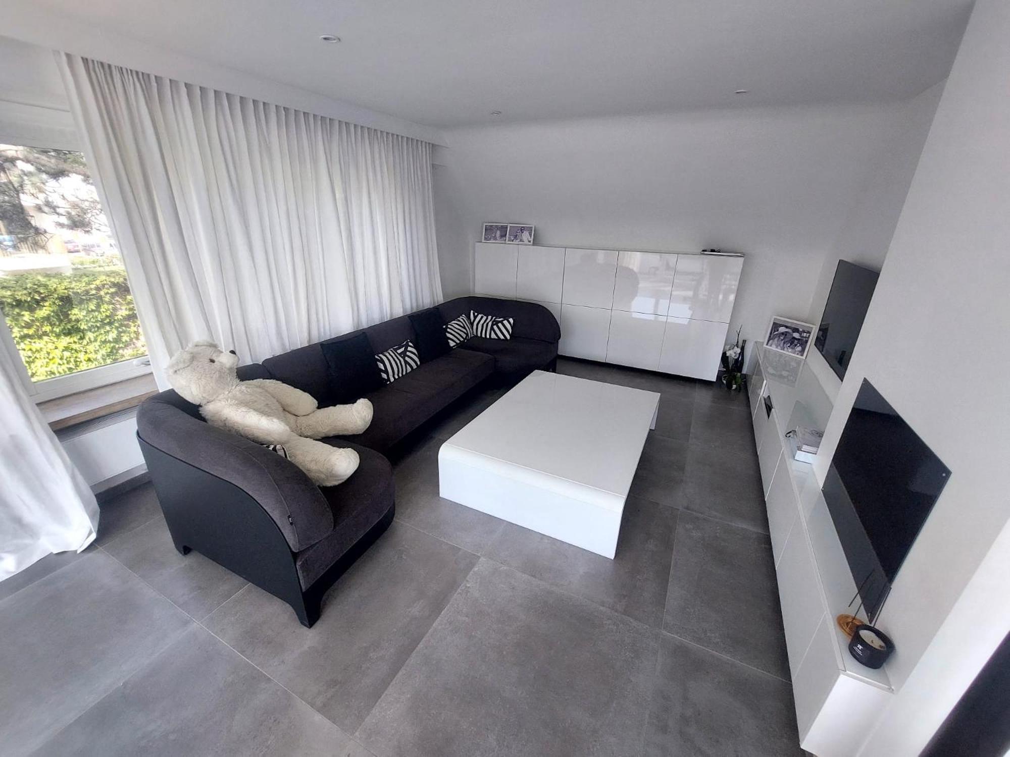 The White Villa