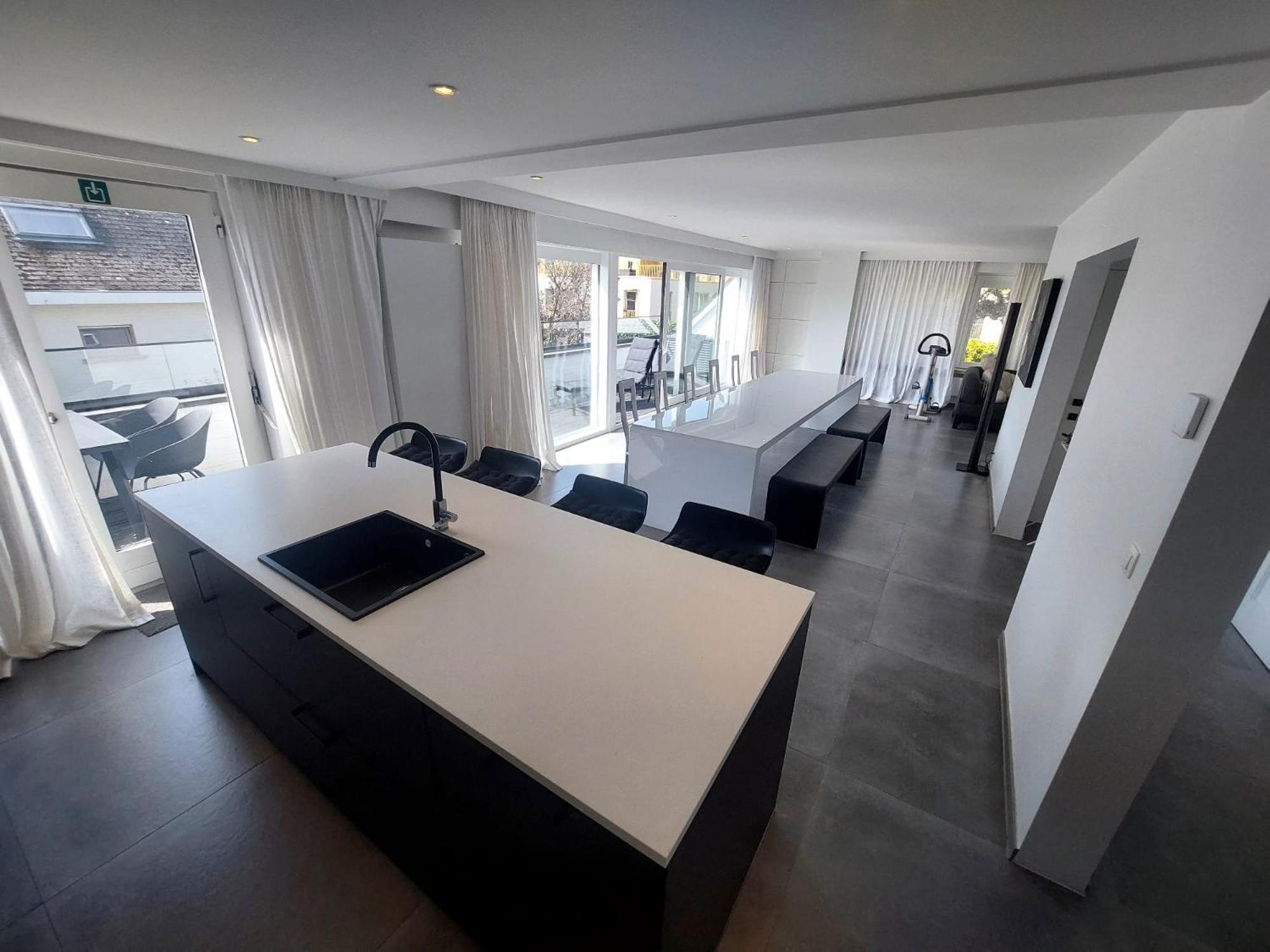 The White Villa