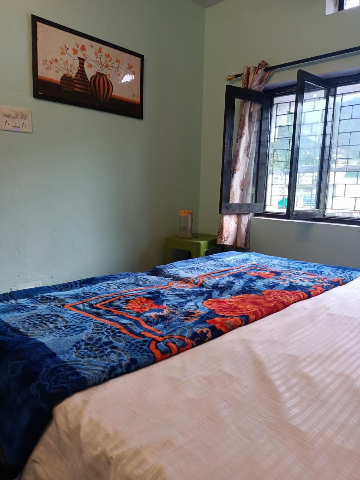 Tourist Guest House ,Uttrakhand Tourism view 2