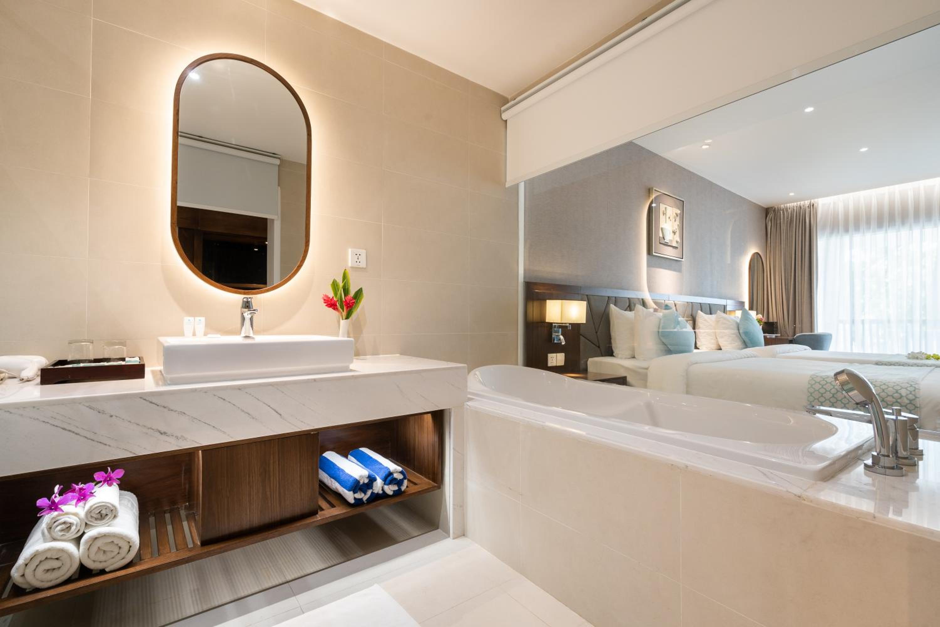 Hoang Ngoc Beach Resort