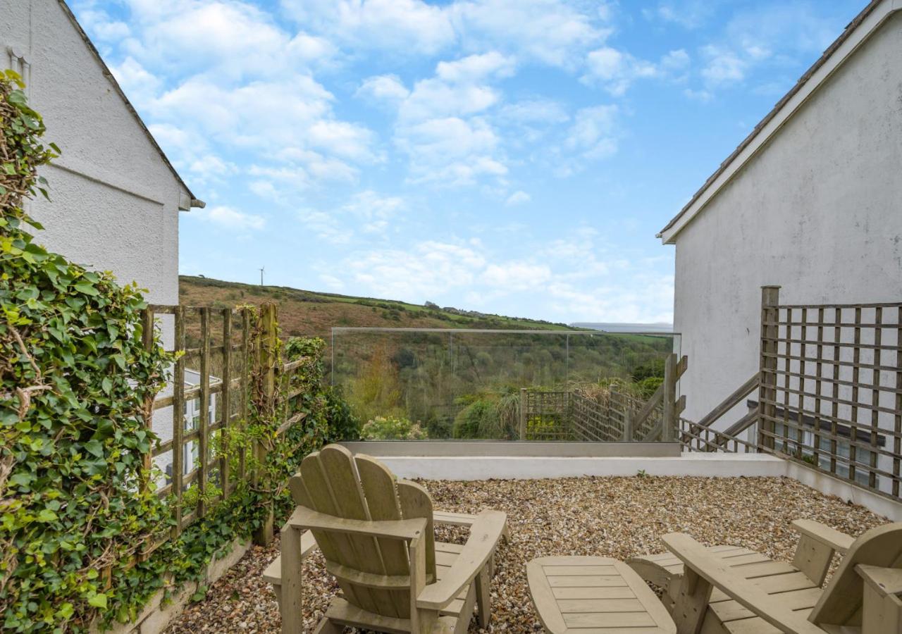 3 Bed in Tintagel oc-trev5