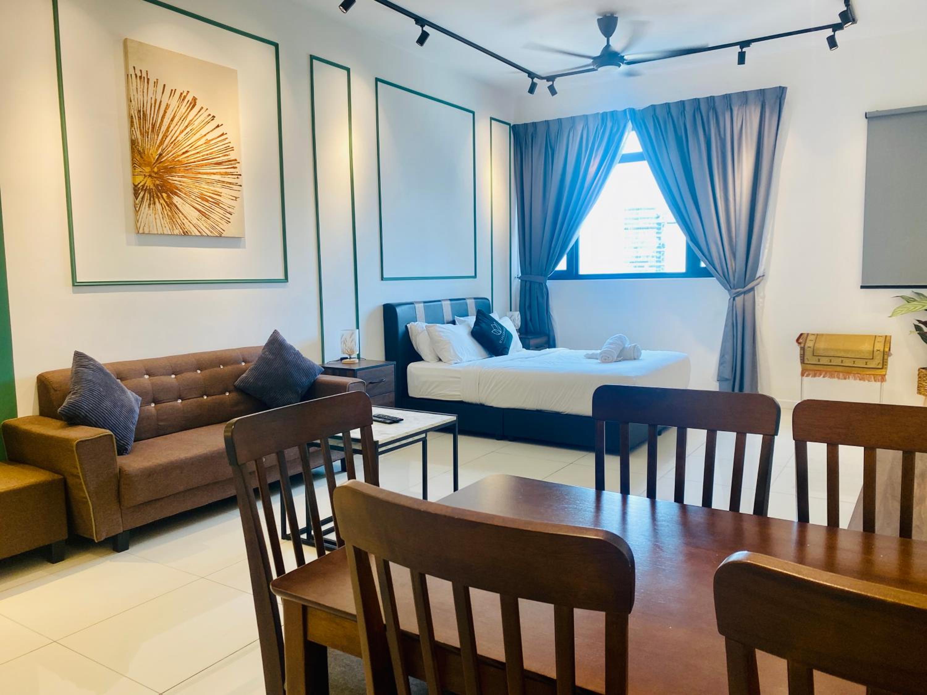 Chambers Residences ZFJ World