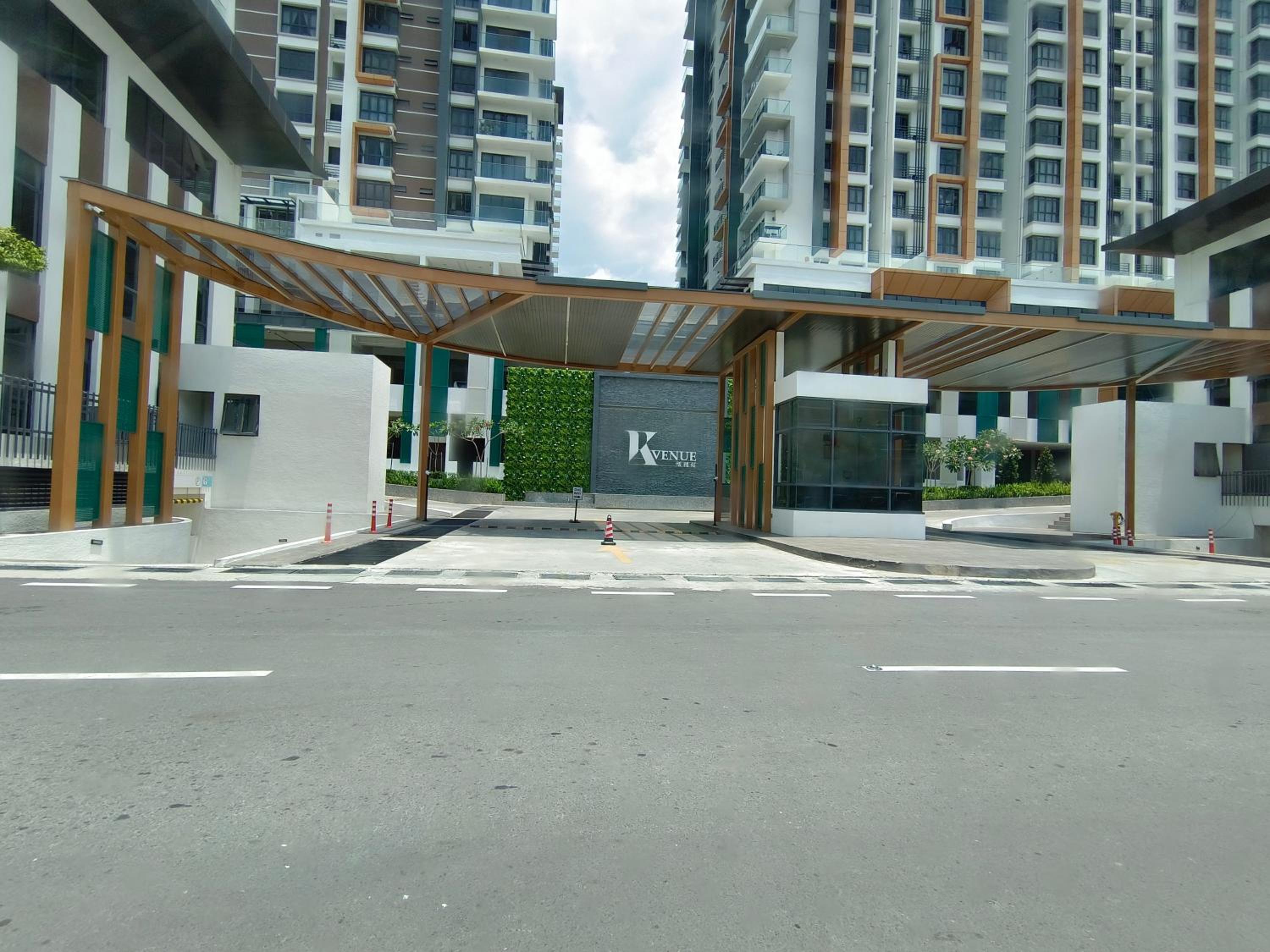 K-Avenue JANNATH269 HOMESTAY KKIA KK photo 1
