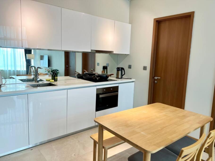 Sky Suites KLCC 2BR/2Bed/4Pax/FreeWi-Fi/8minKLCC
