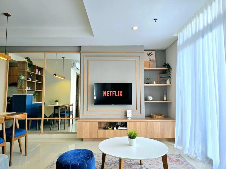 Apt Pejaten Park Residence 2 BR Alistan with Pool, Washer and Netflix view 4