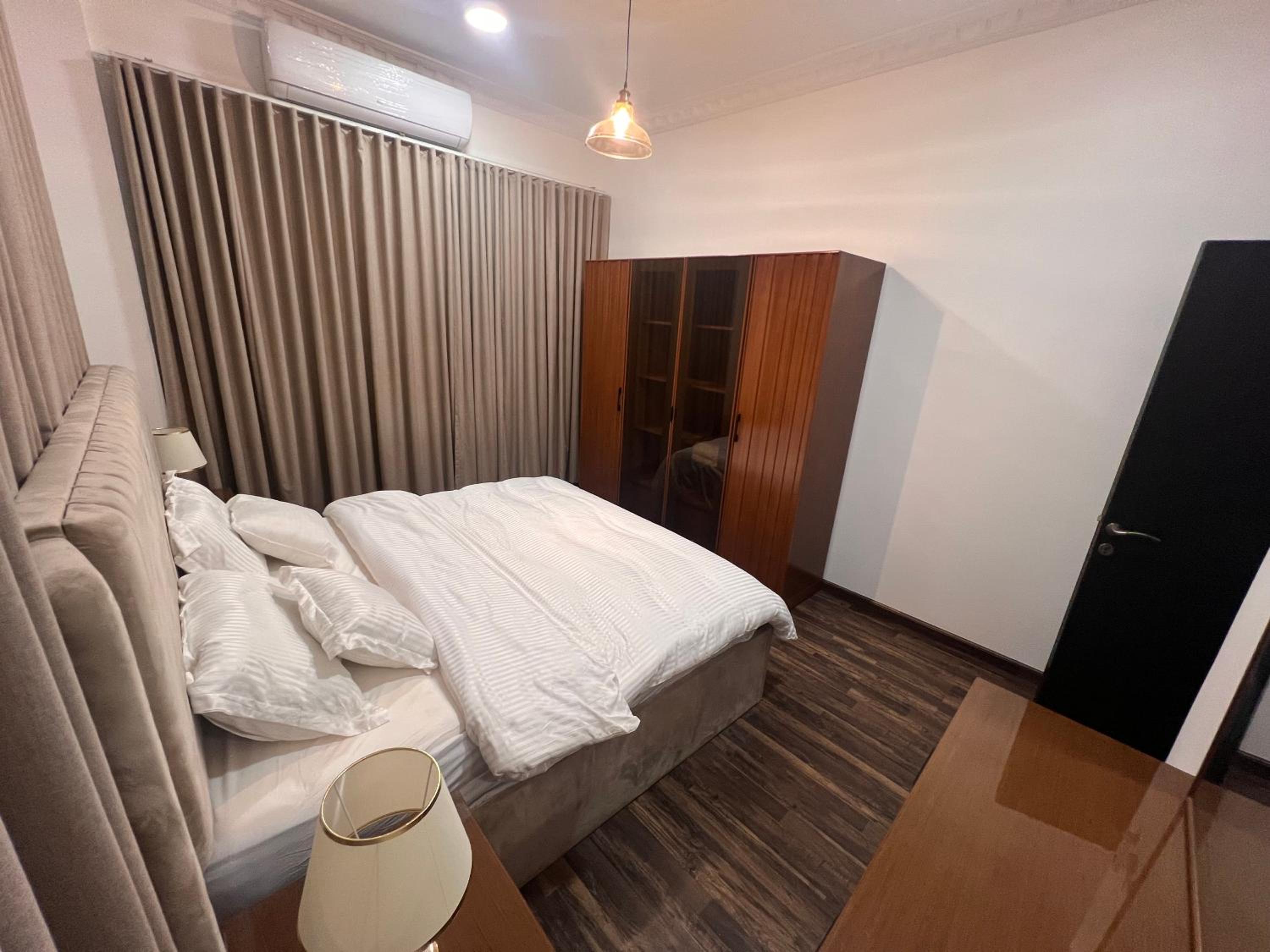 Ban Luxury Apartments