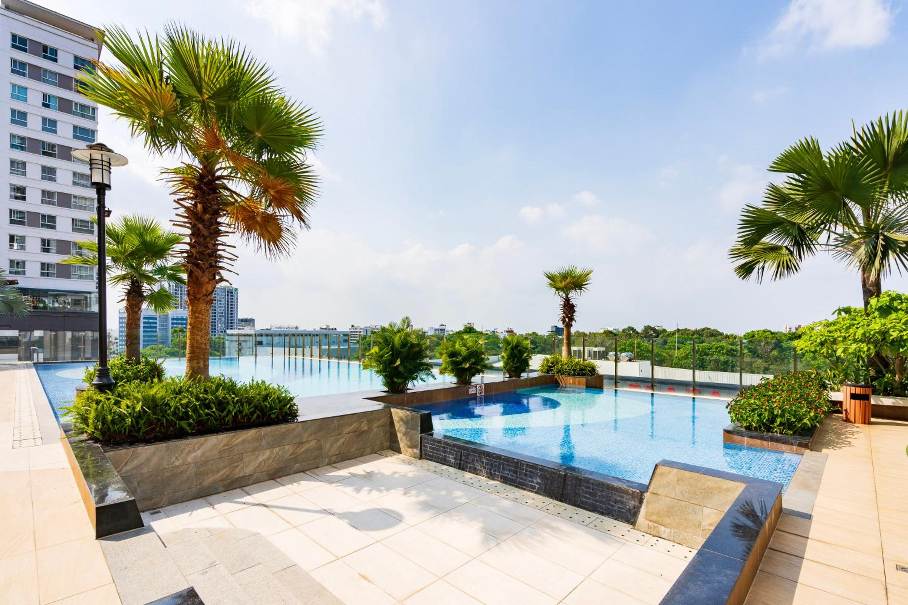 KIRAKUAN CHILL 2BR Pool/Gym