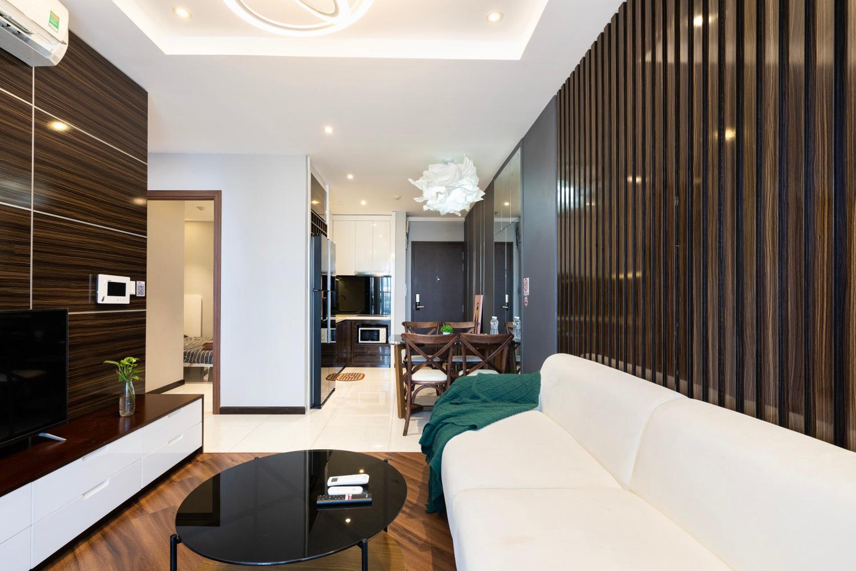 KIRAKUAN CHILL 2BR Pool/Gym