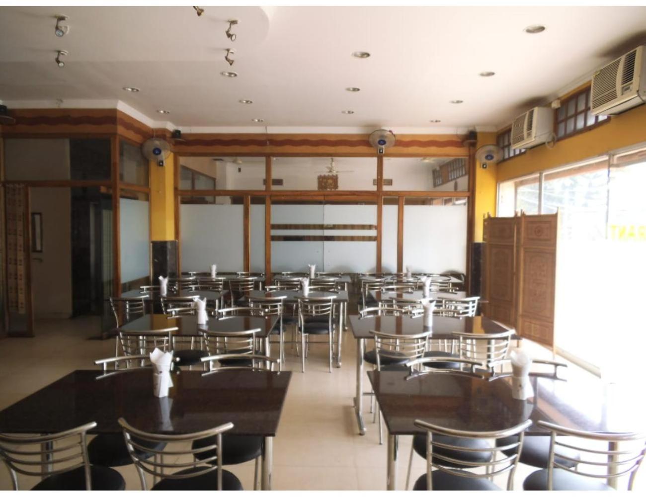 Hotel Green view, Shivpuri