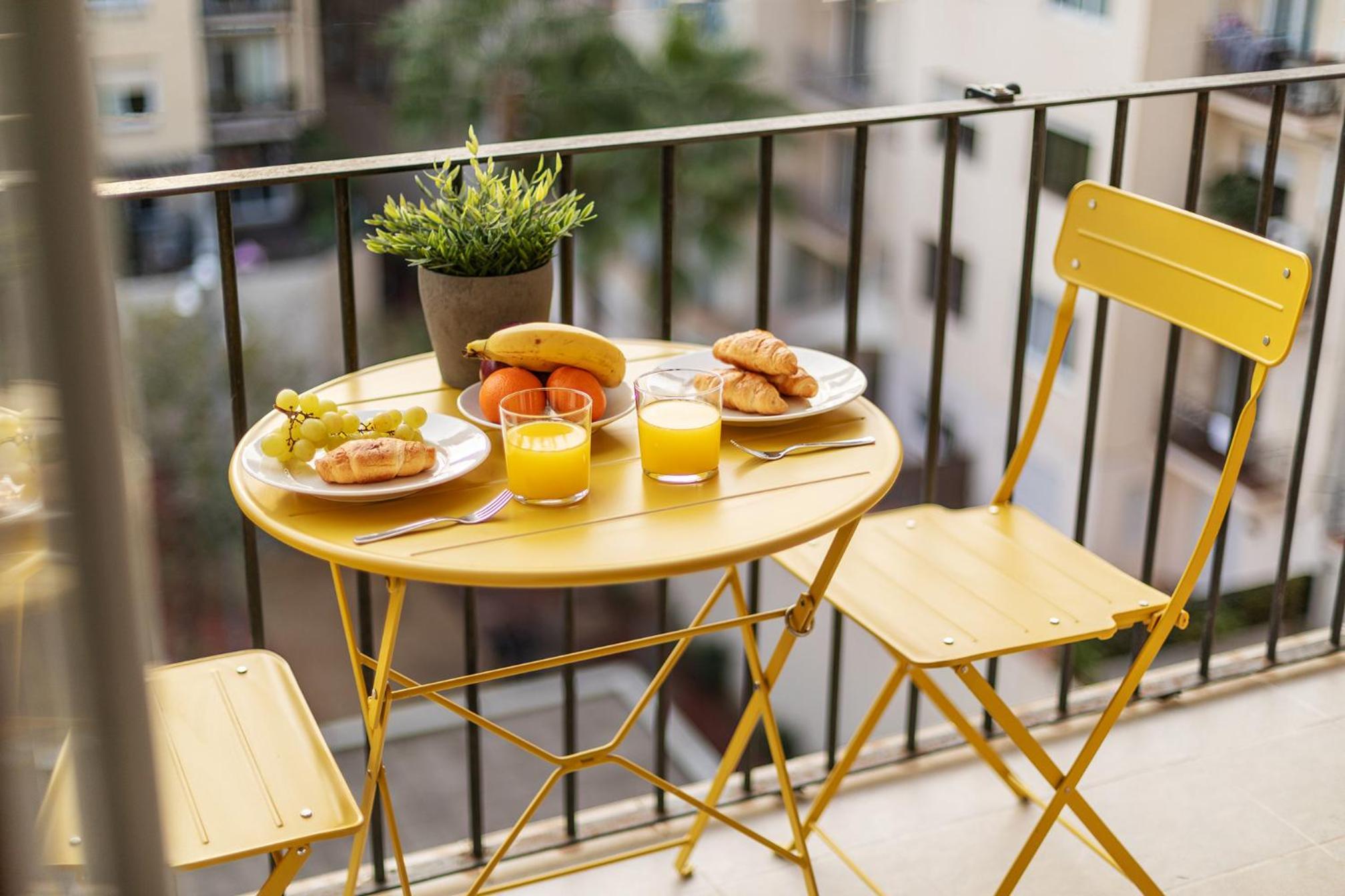 balance & terrace
